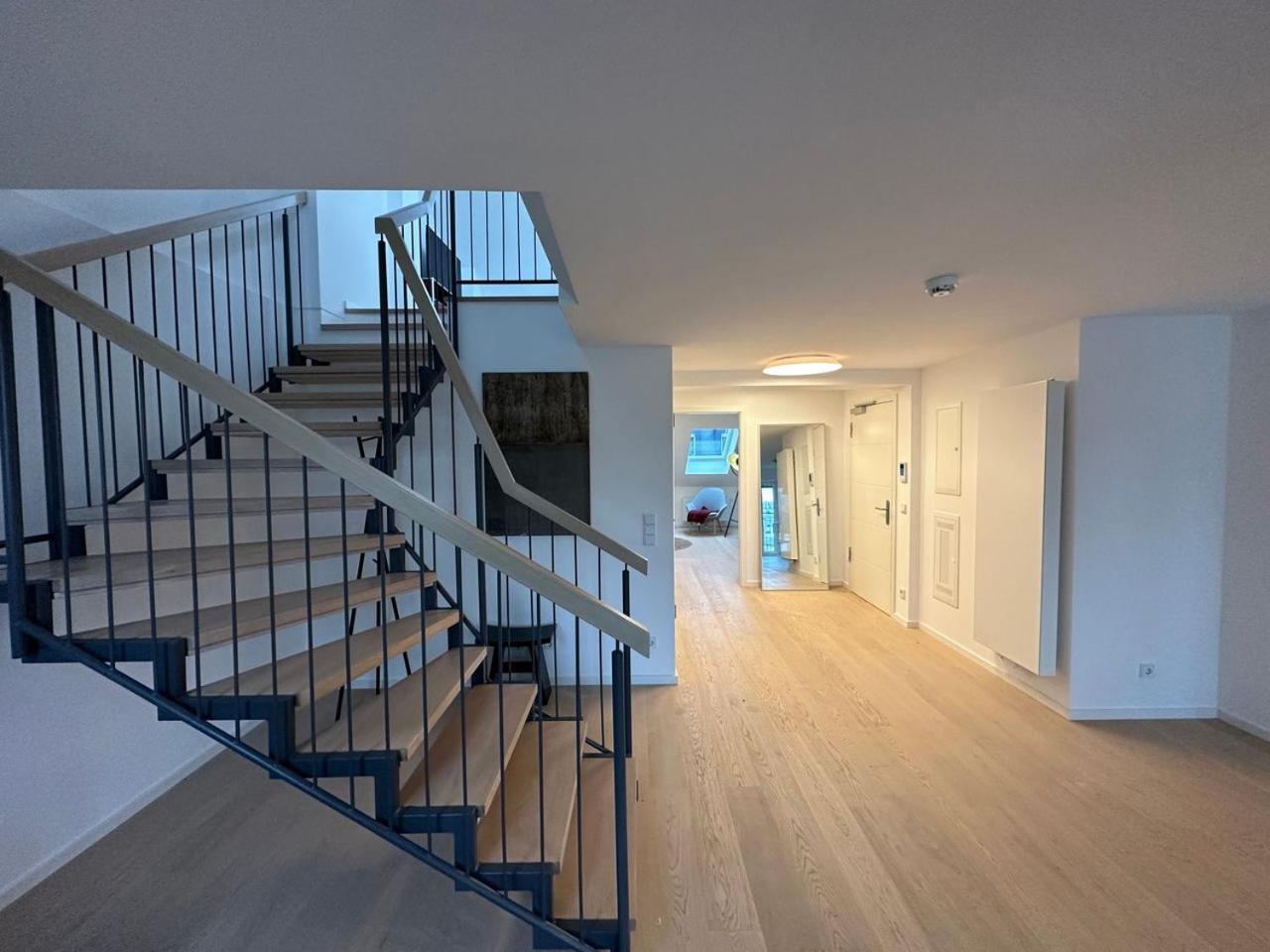 5 min walk from the Oktoberfest - Entire Apartment