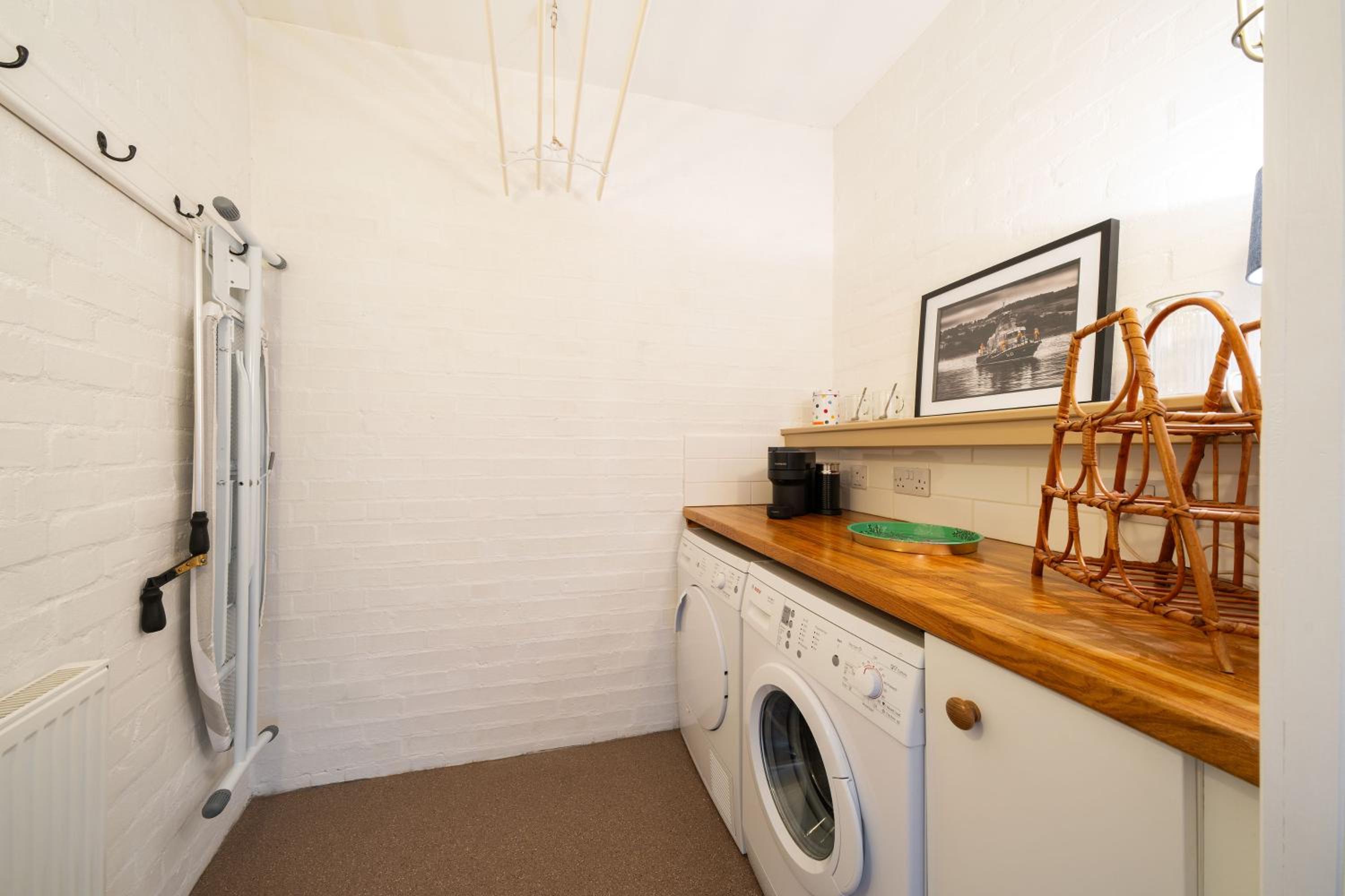 Barometer Cottage