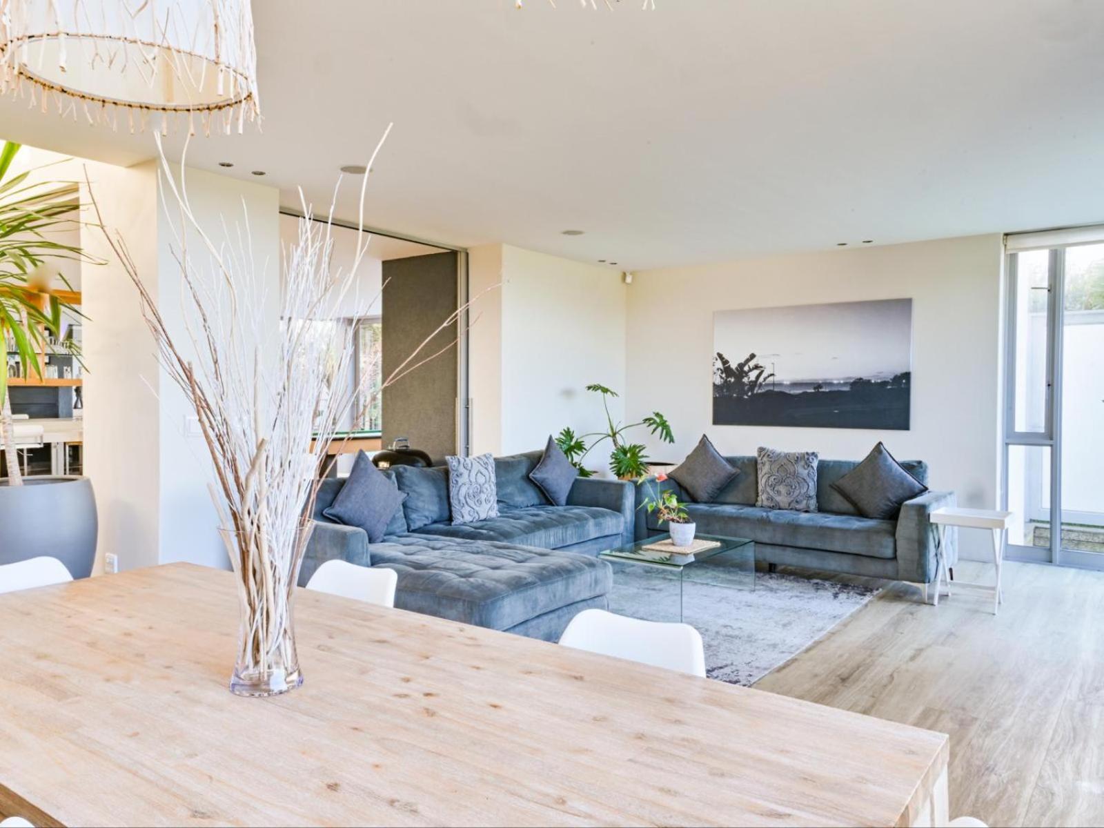 6 Selwyn Court - Beach Front view 5