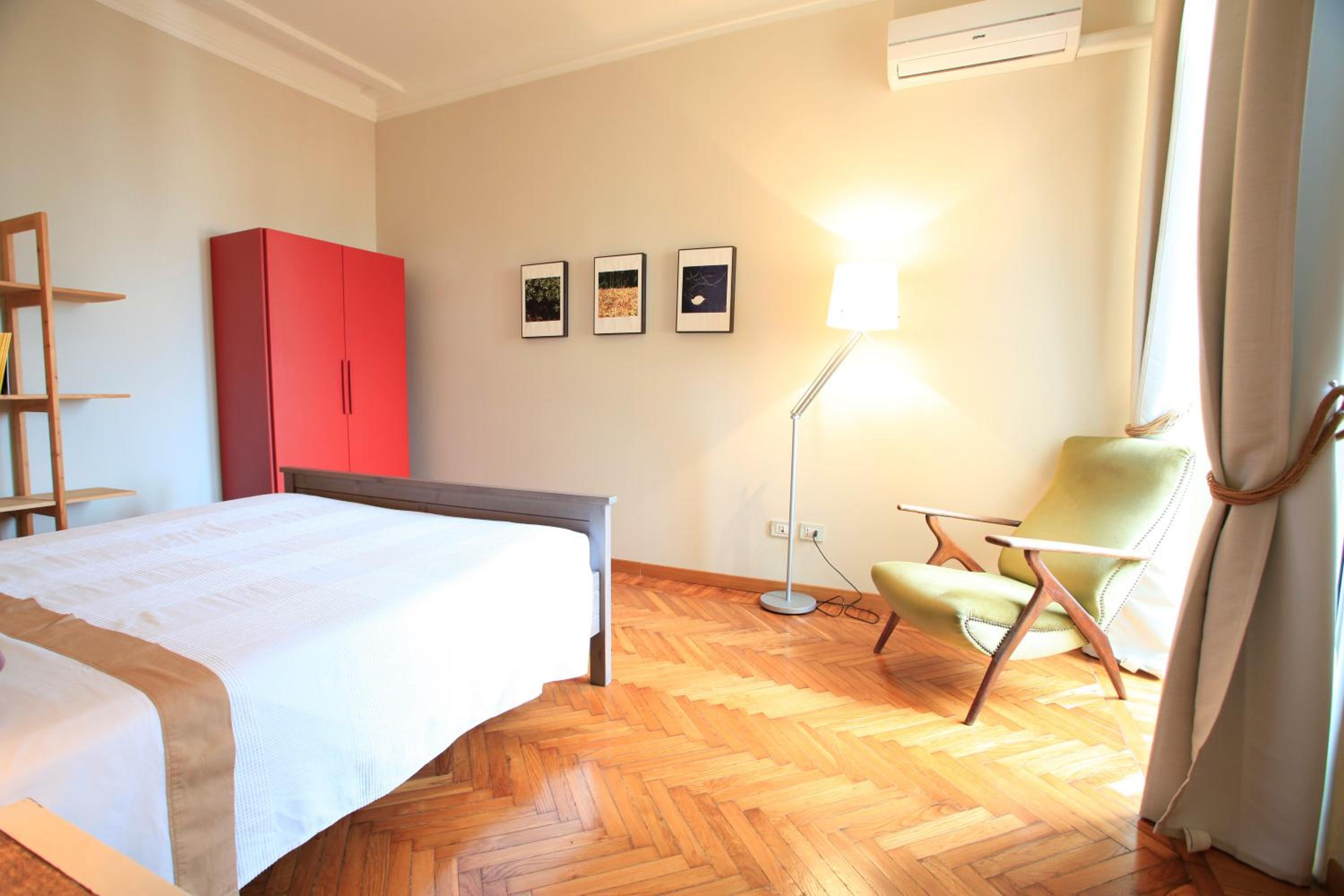 Comfy and Quiet, Great Location