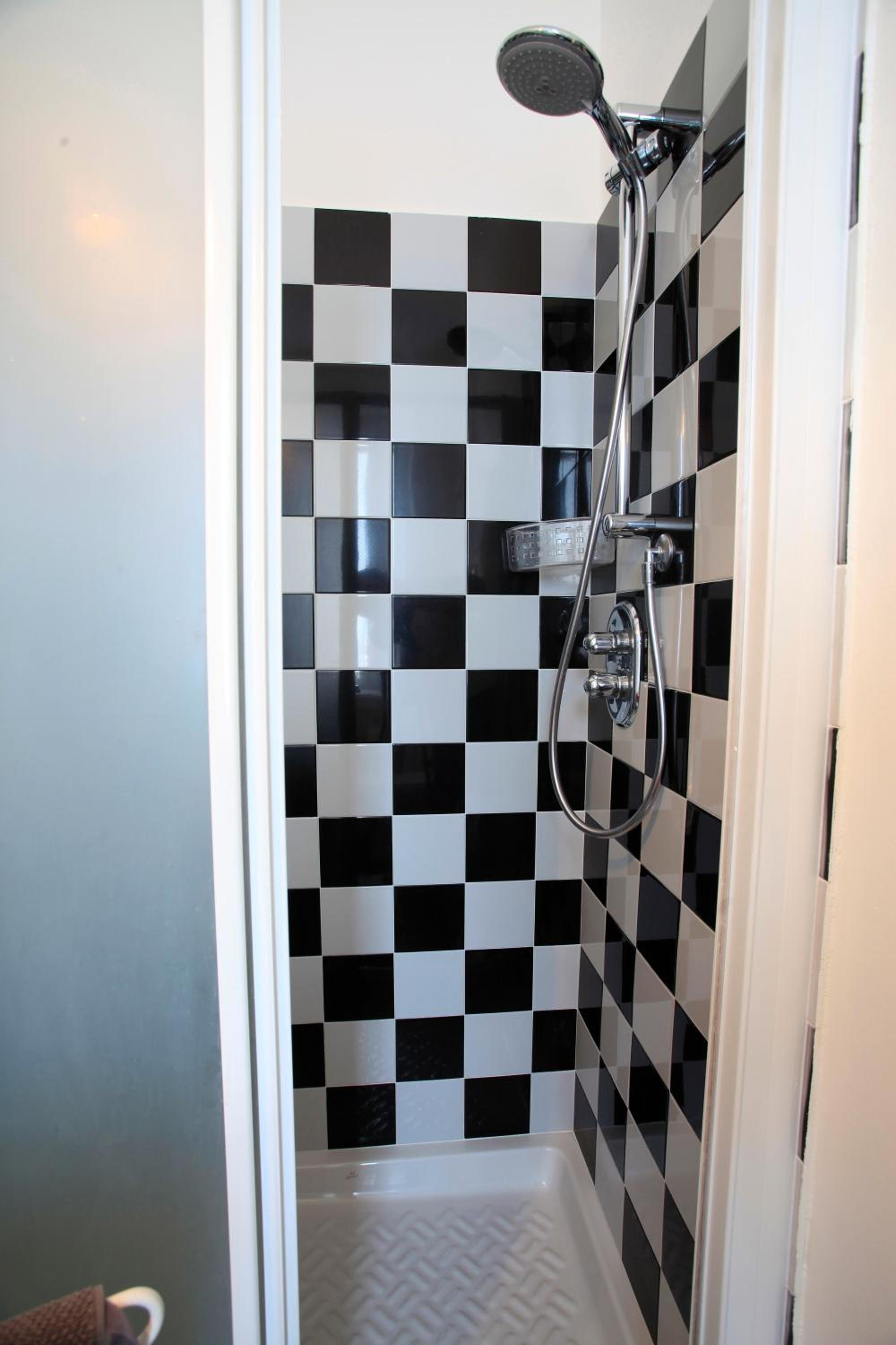 Comfy and Quiet, Great Location