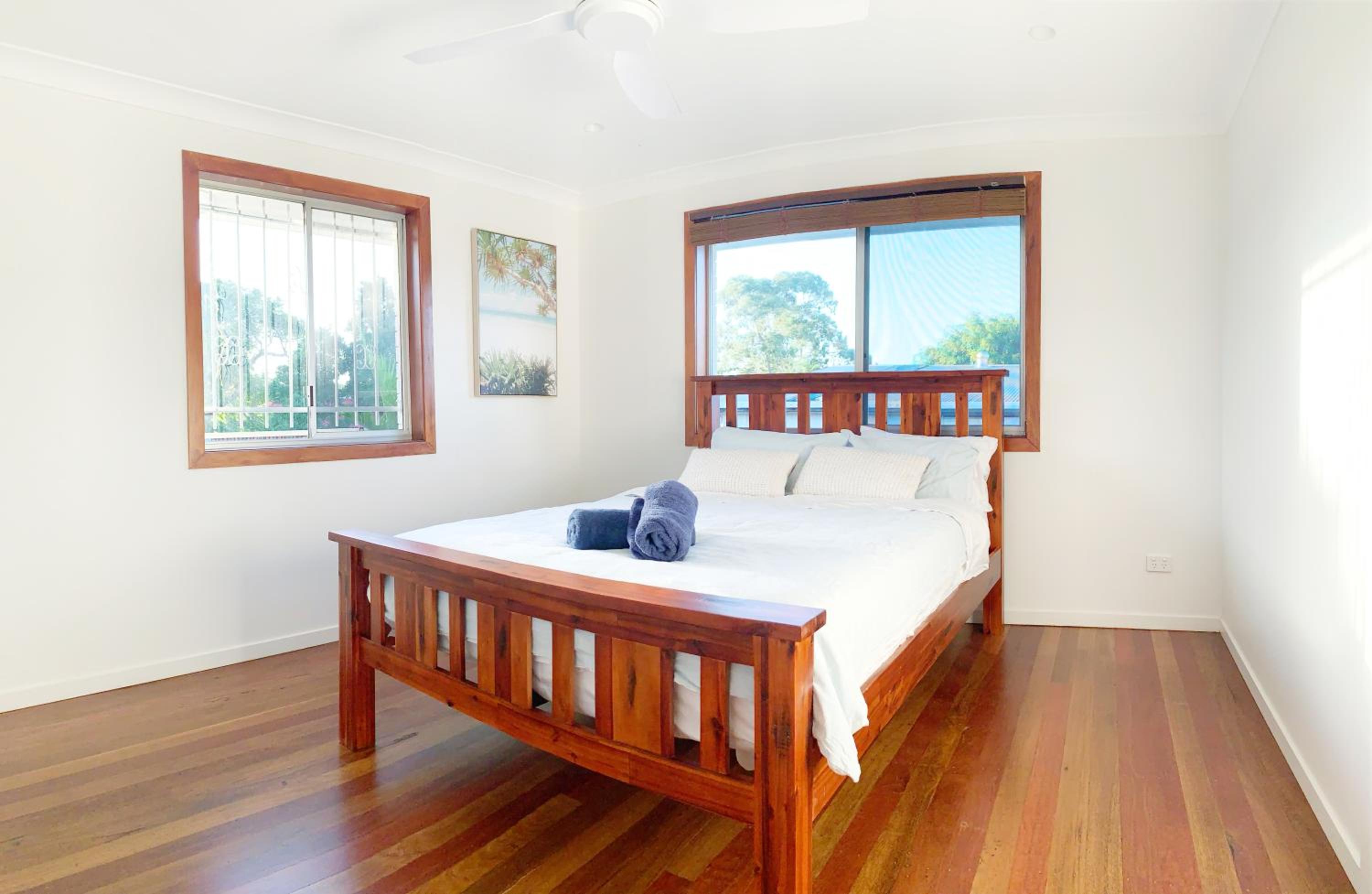 Bruns Beach Garden Apartment - Central, Comfortable & Close to the beach