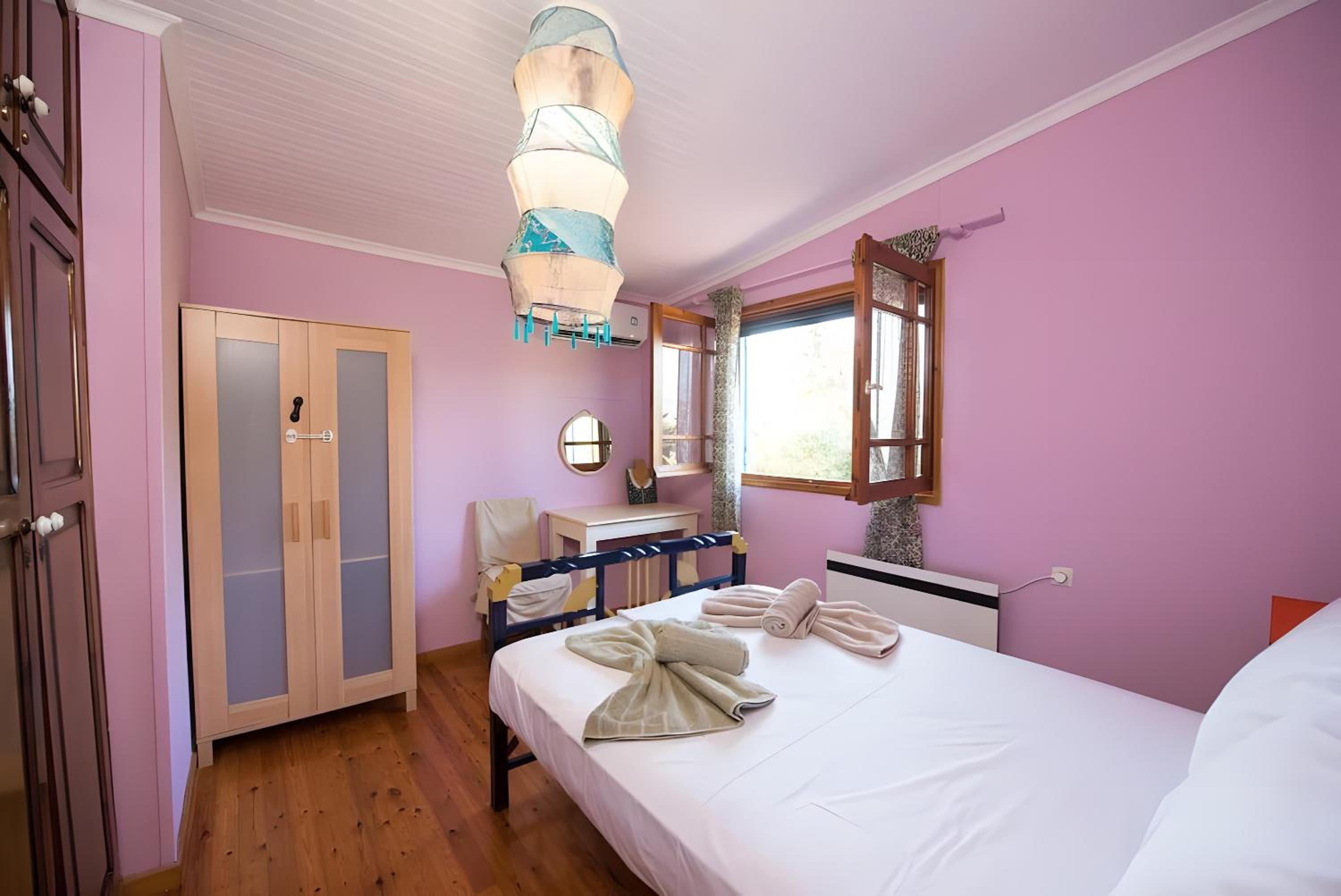 Lefkadas Bohemian Cottage