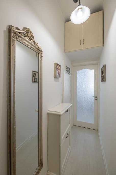 Aristocratic Elegant 2 BDRM spacious home TOP CENTER