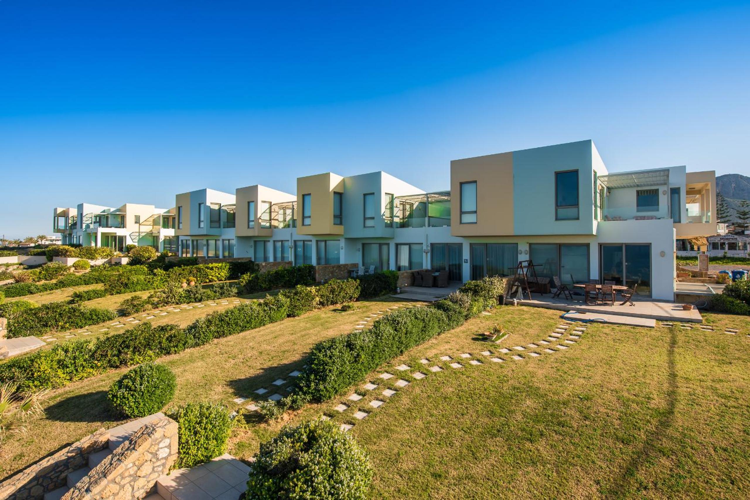 Artemis beachfront villa - on the Waves