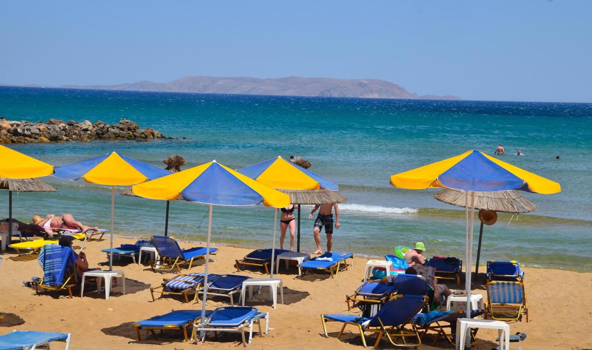 Artemis beachfront villa - on the Waves