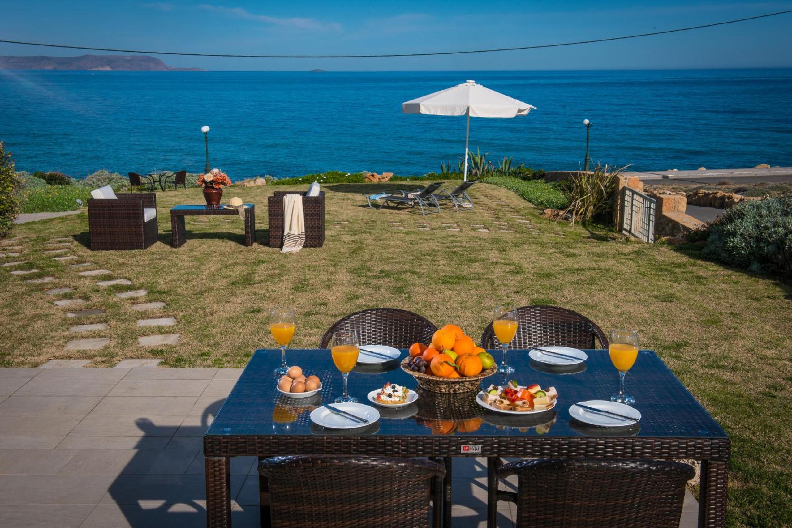 Artemis beachfront villa - on the Waves