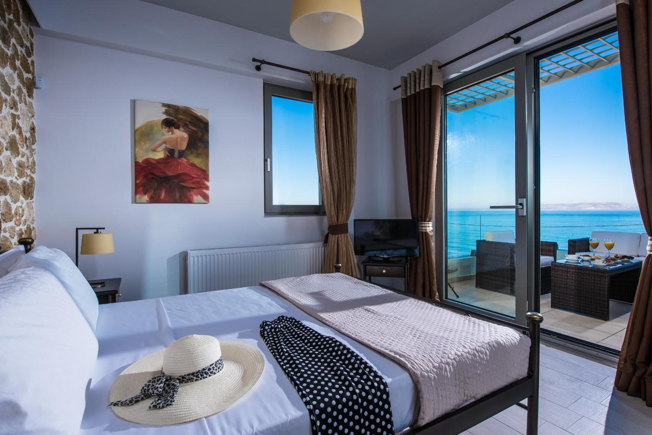Aphrodite beachfront villa - on the Waves
