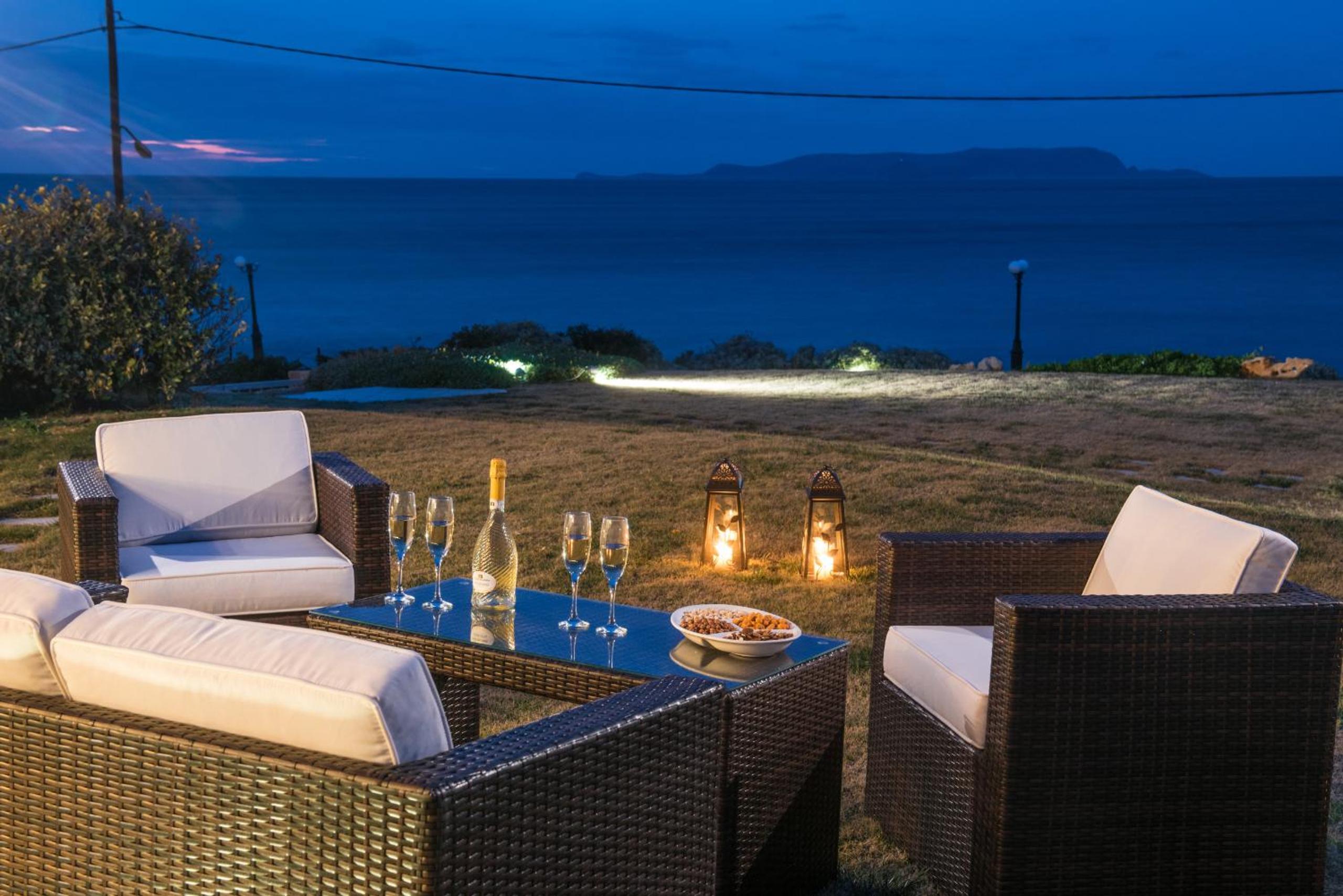Artemis beachfront villa - on the Waves