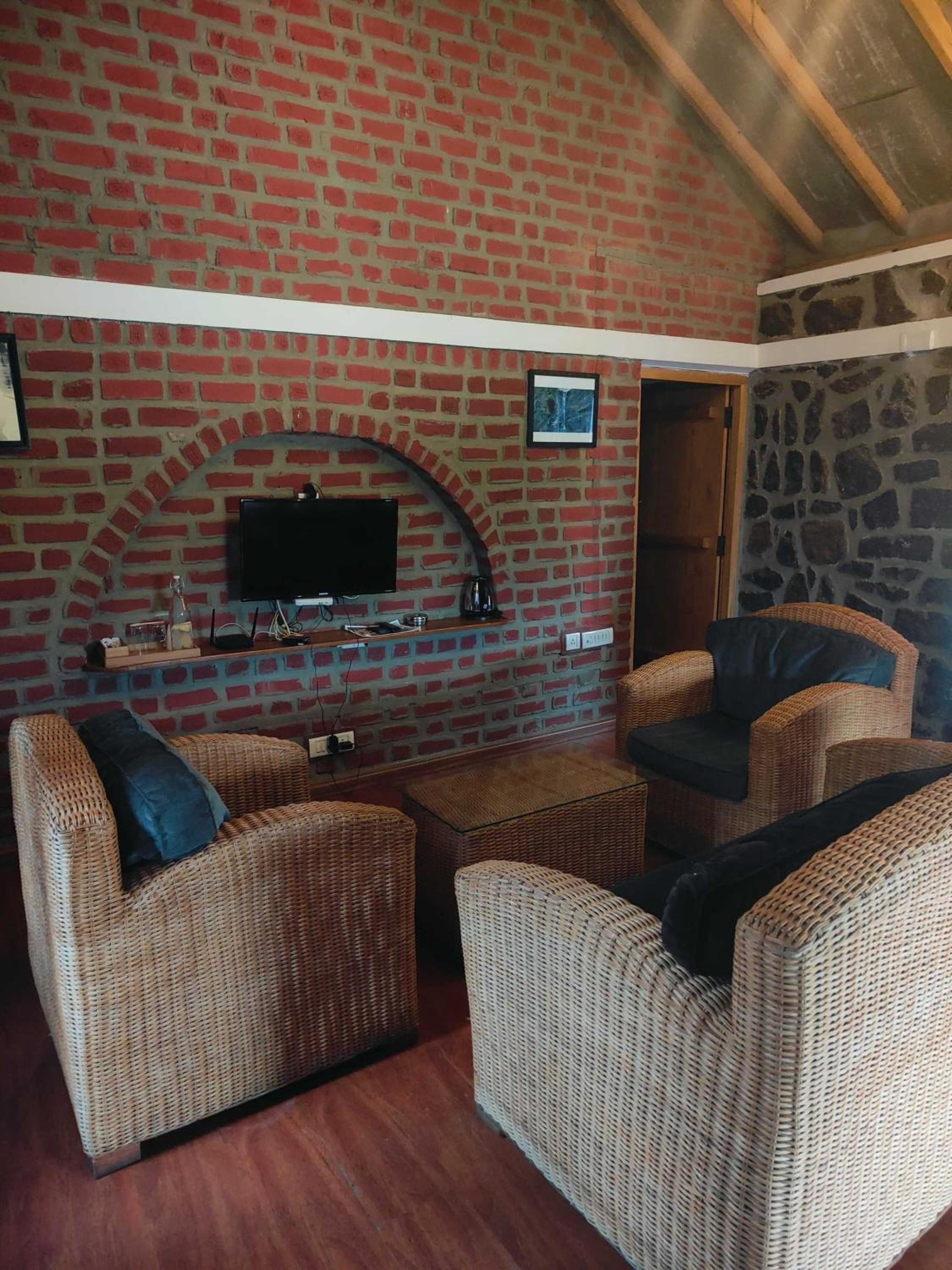 Zacs Valley Resort & Wellness Retreat Kodaikanal