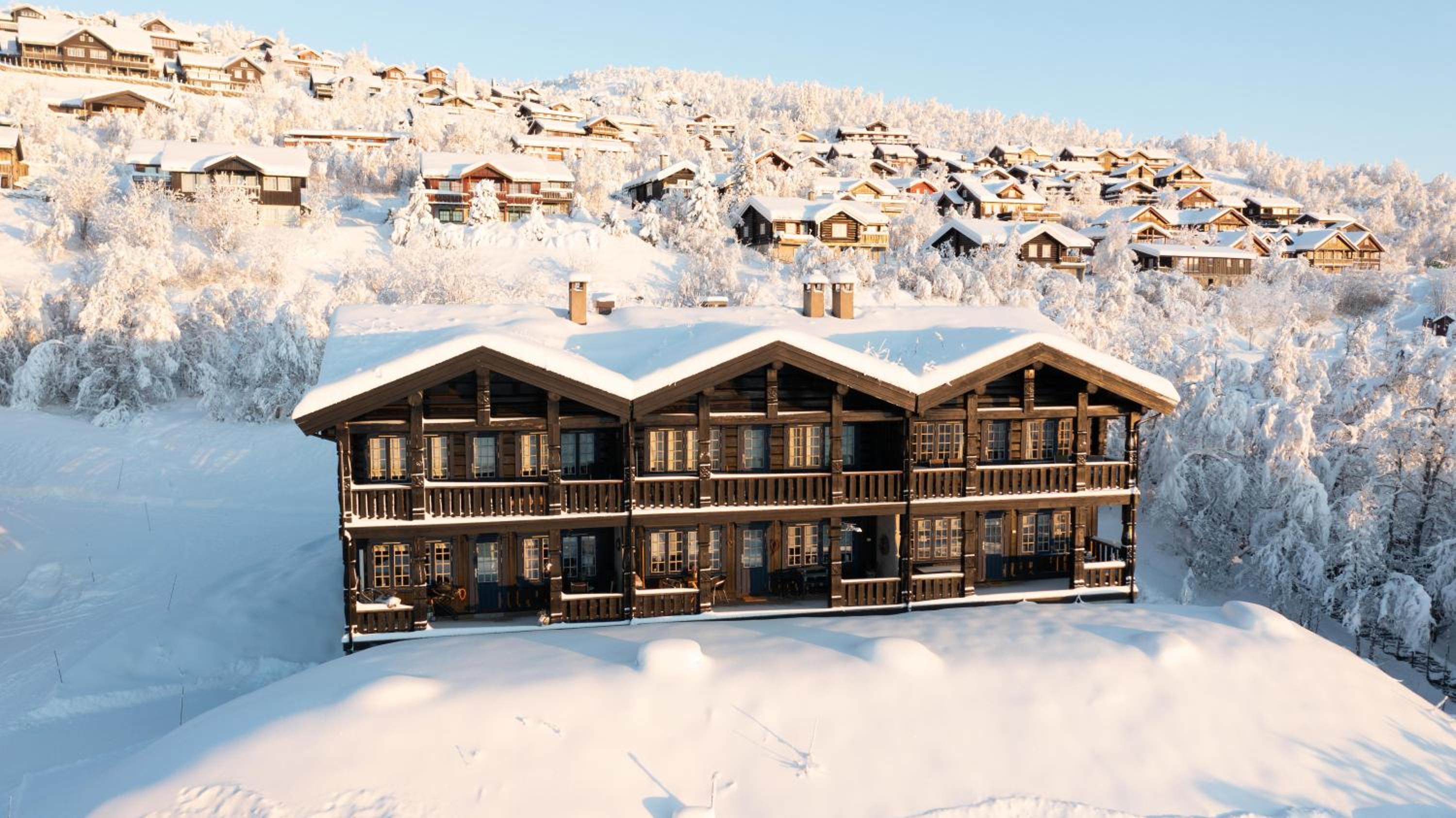 Mountain Escape With Modern Amenities