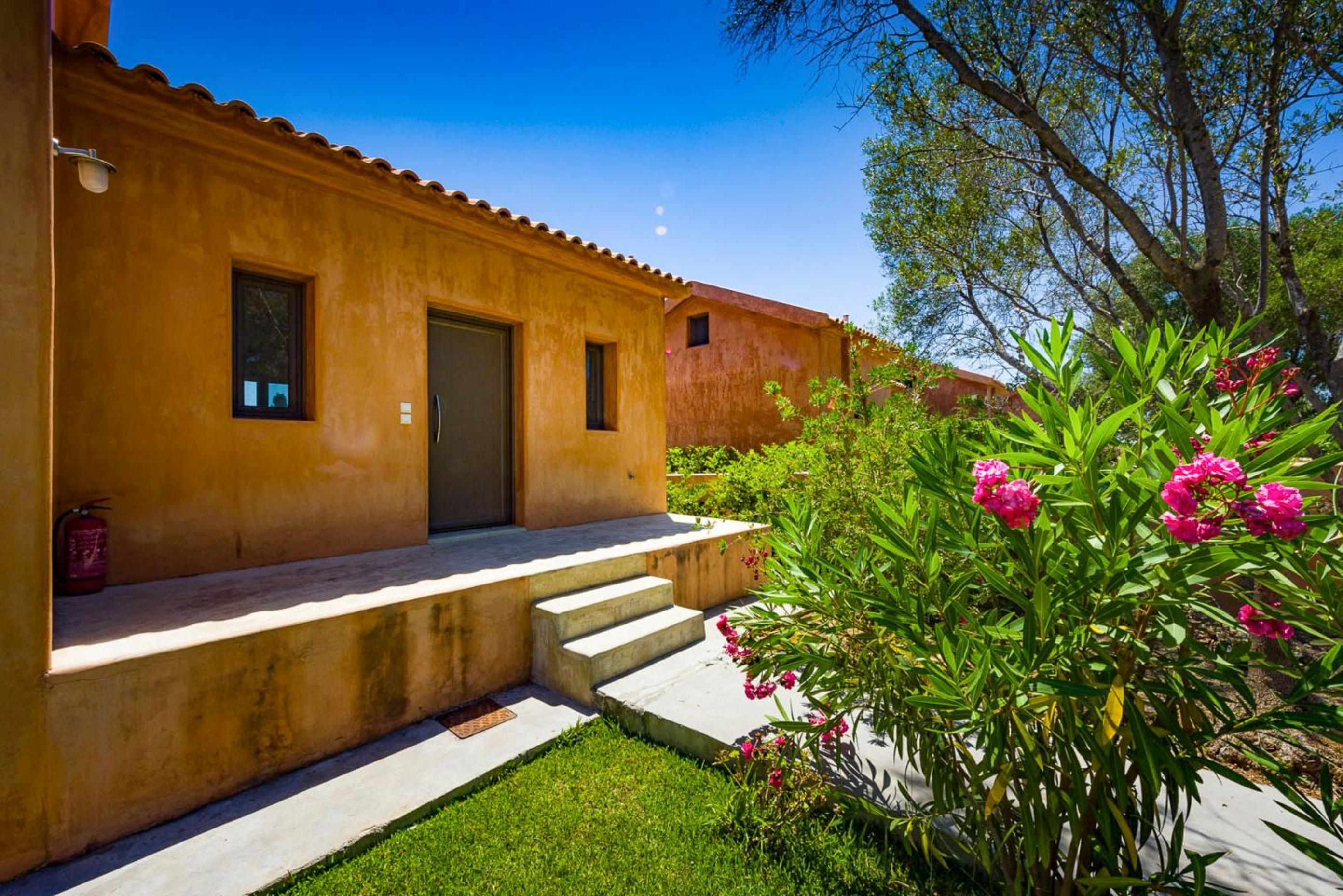 Rhea Villa