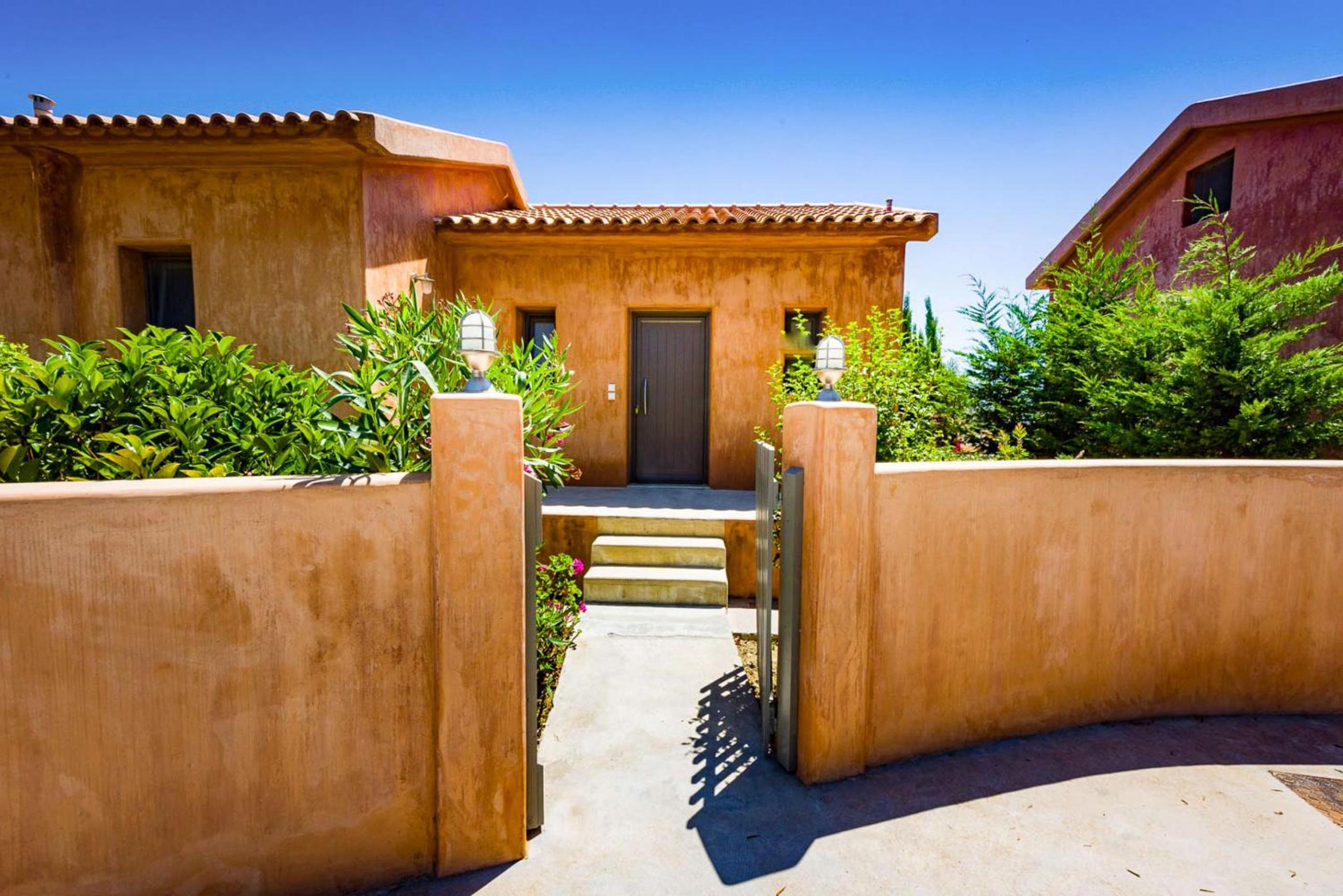 Rhea Villa