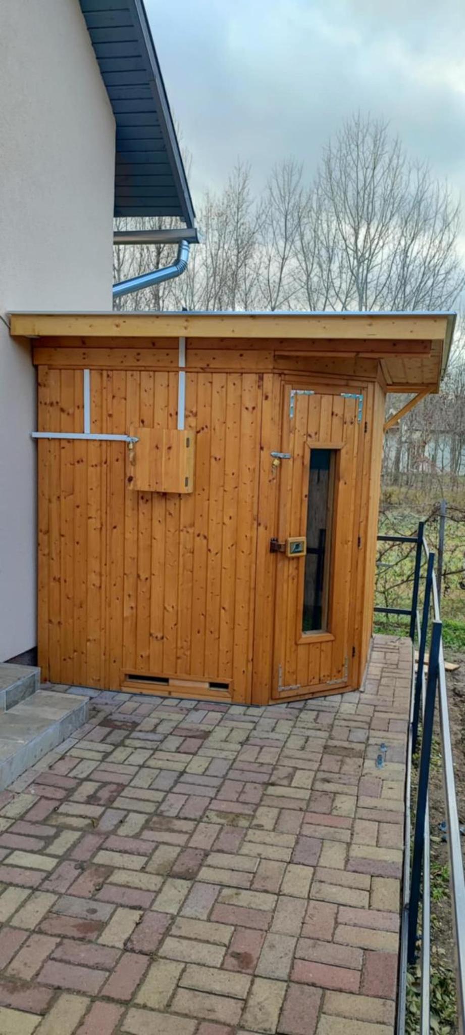 Rigófészek Apartmanház