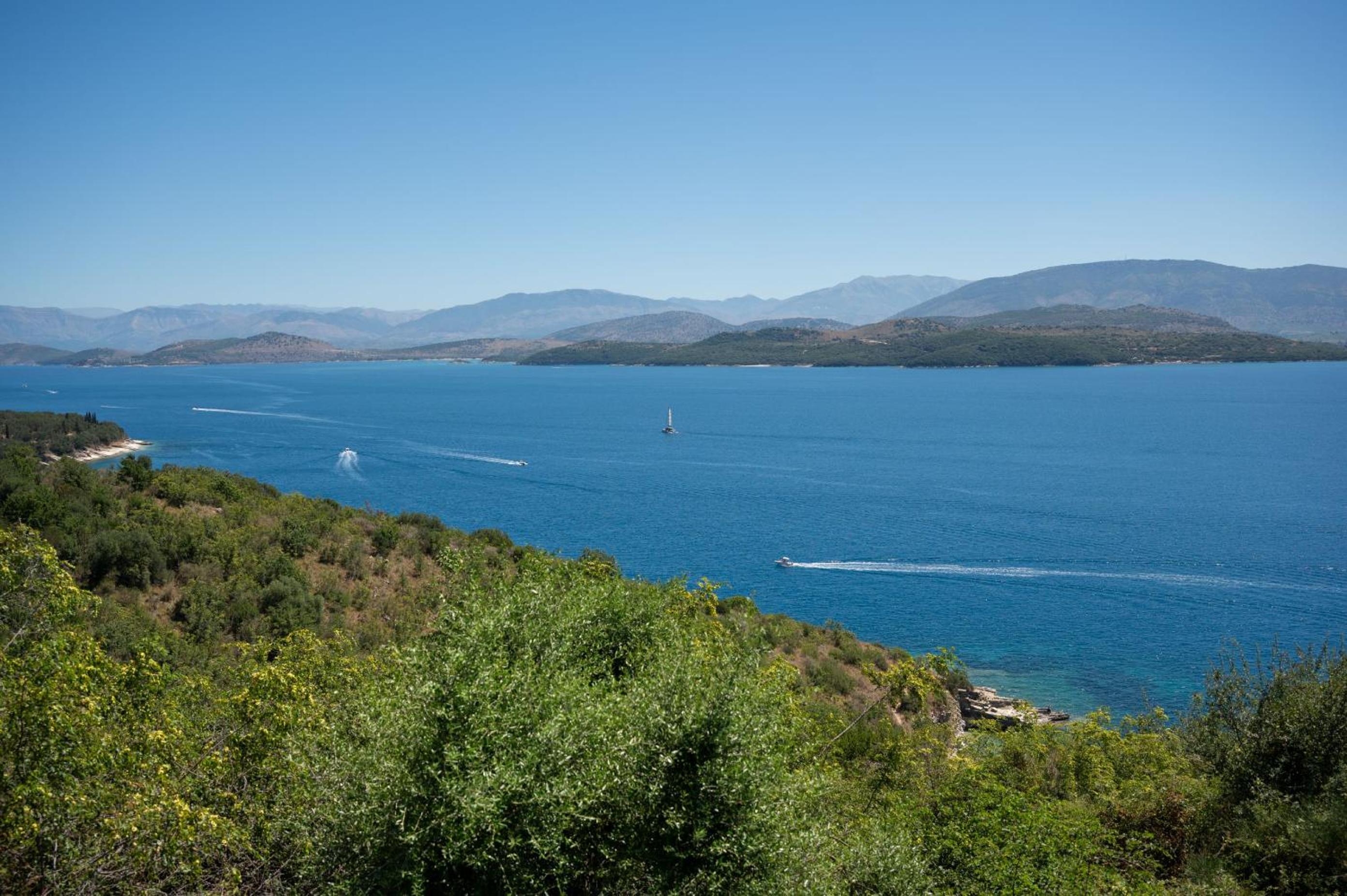 Villa Kambos Saint Stephanos view 5