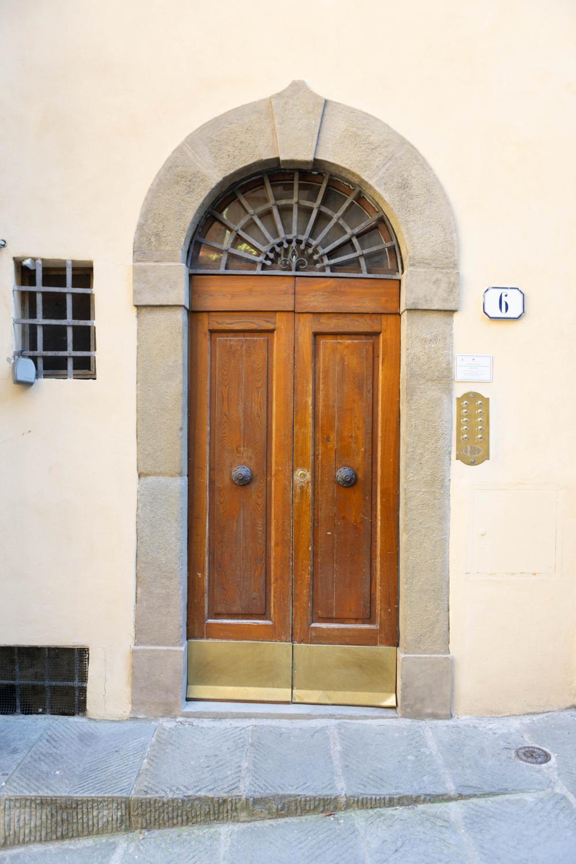 Charm flat in Florence city center