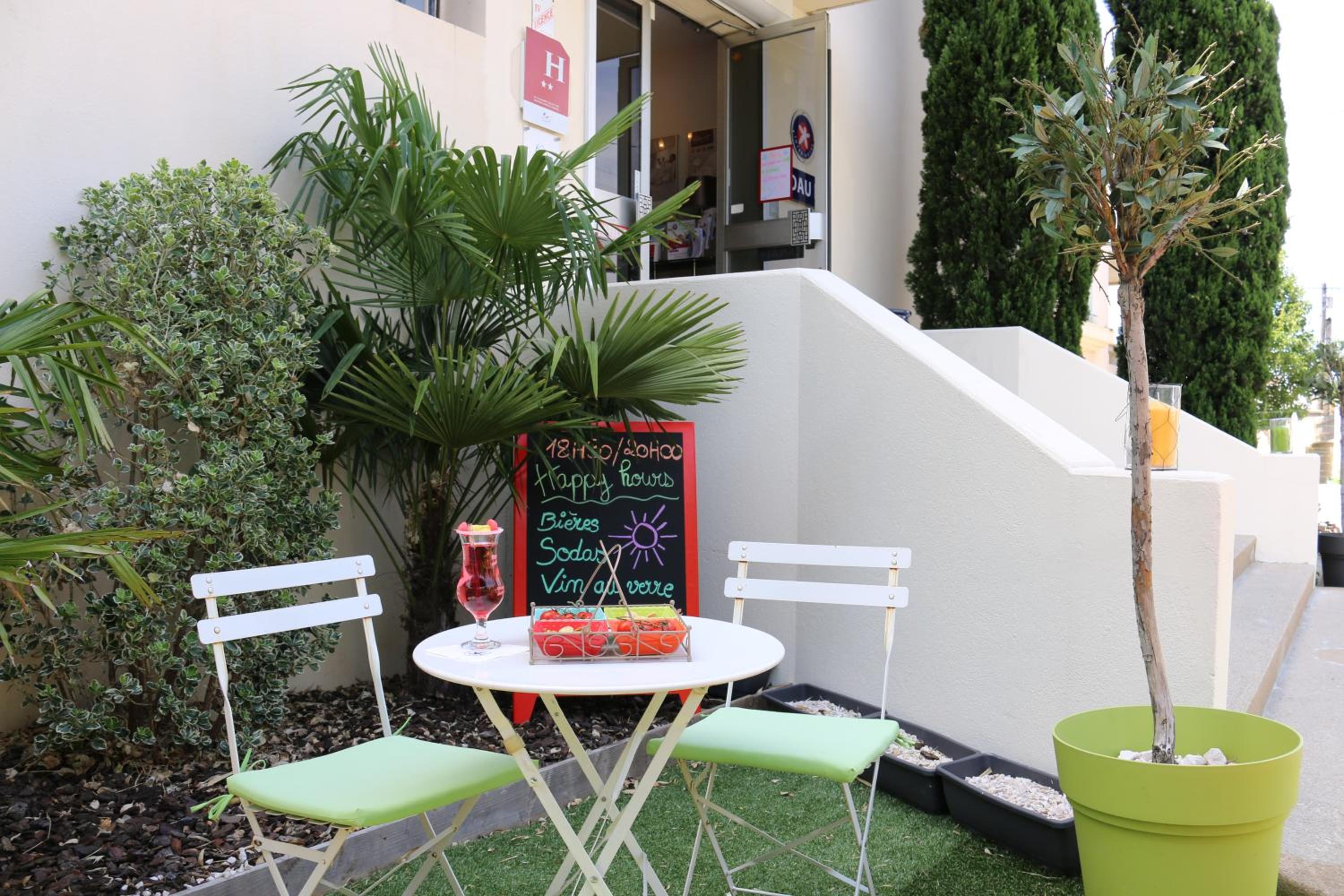 Bron Vacations - The Originals City, Hotel Dau Ly, Lyon Est - Property Image 2