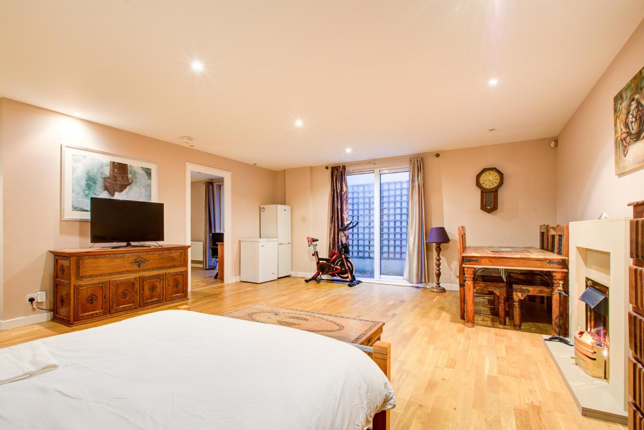 Spacious Maisonette near Canary Wharf photo 4
