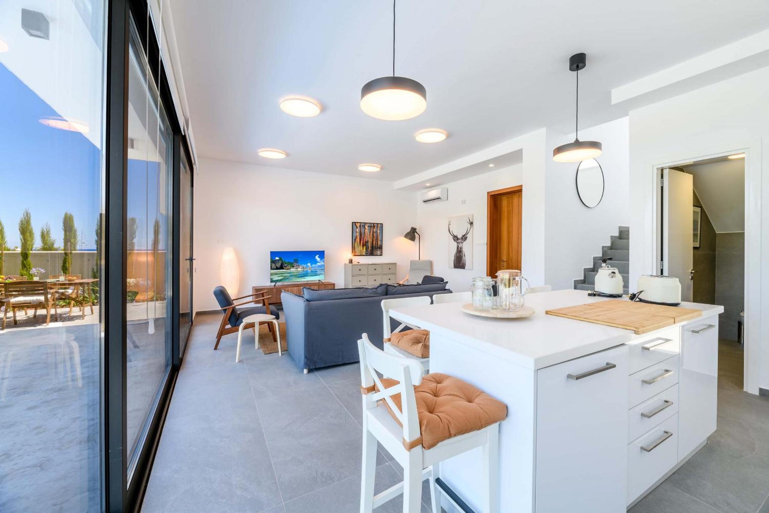 By The Beach - Sea Pearl Villa