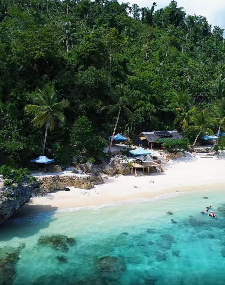 BuLahan Beach Resort Couple Room view 3