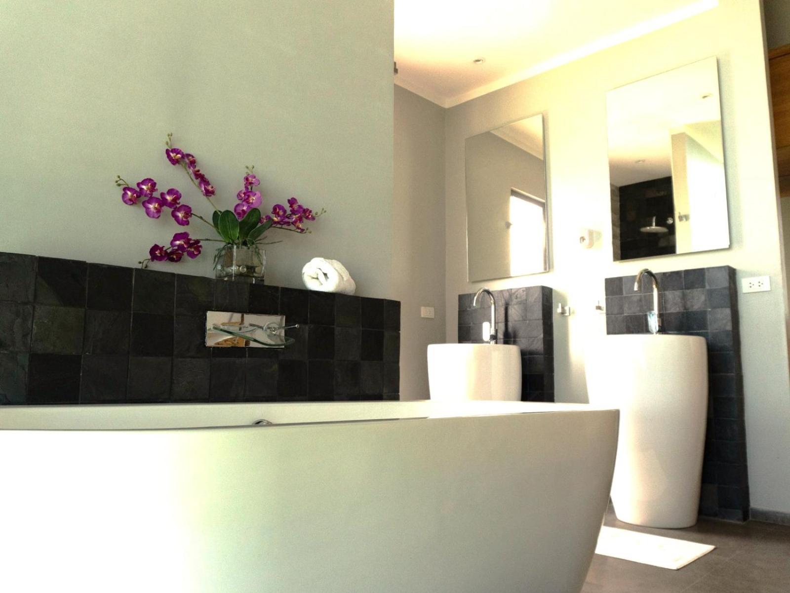 Luxury Private 2XPool Villa And Sea View - 884M2 4 Bedrooms 8 People