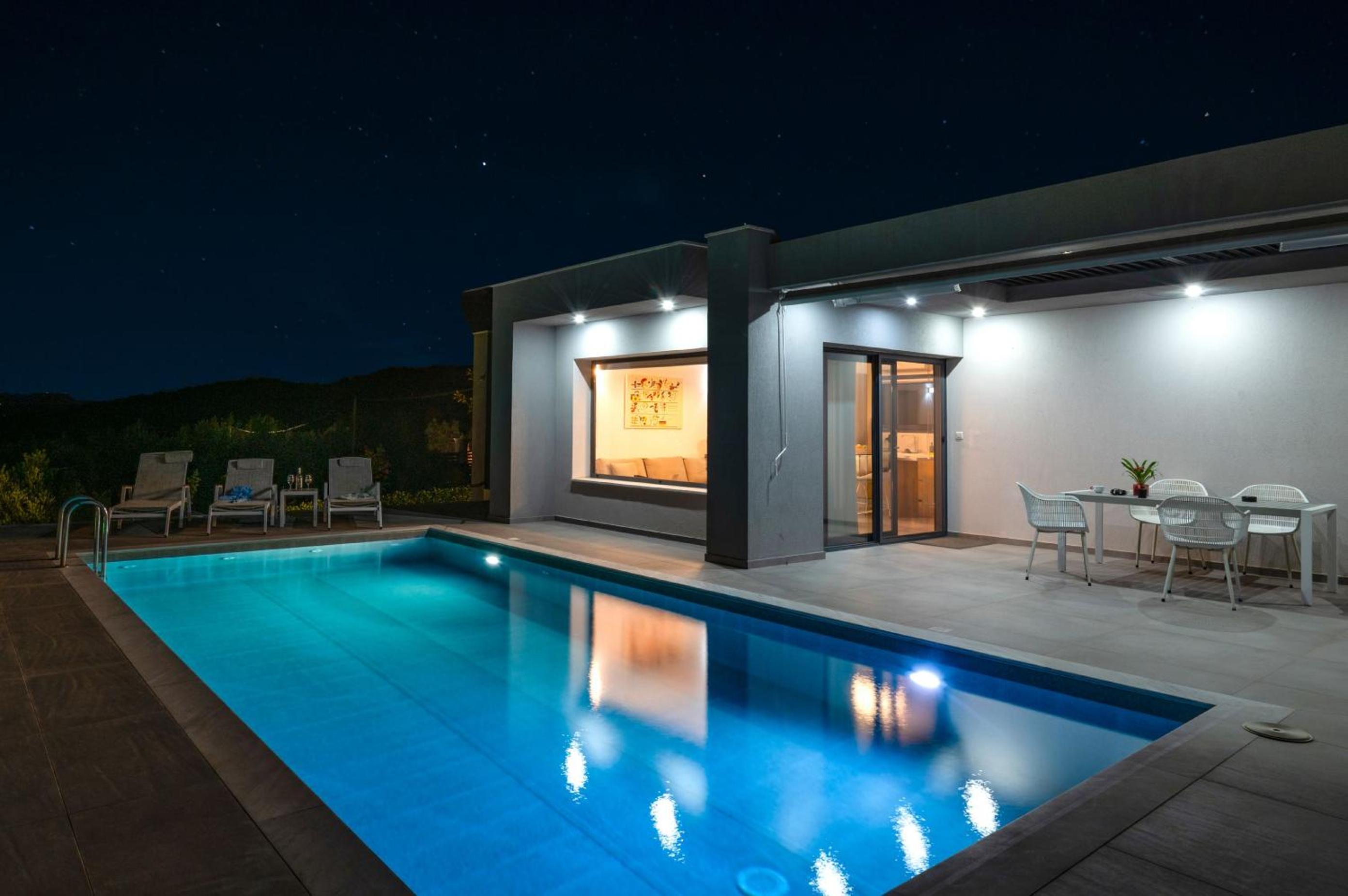 Sunset Villa