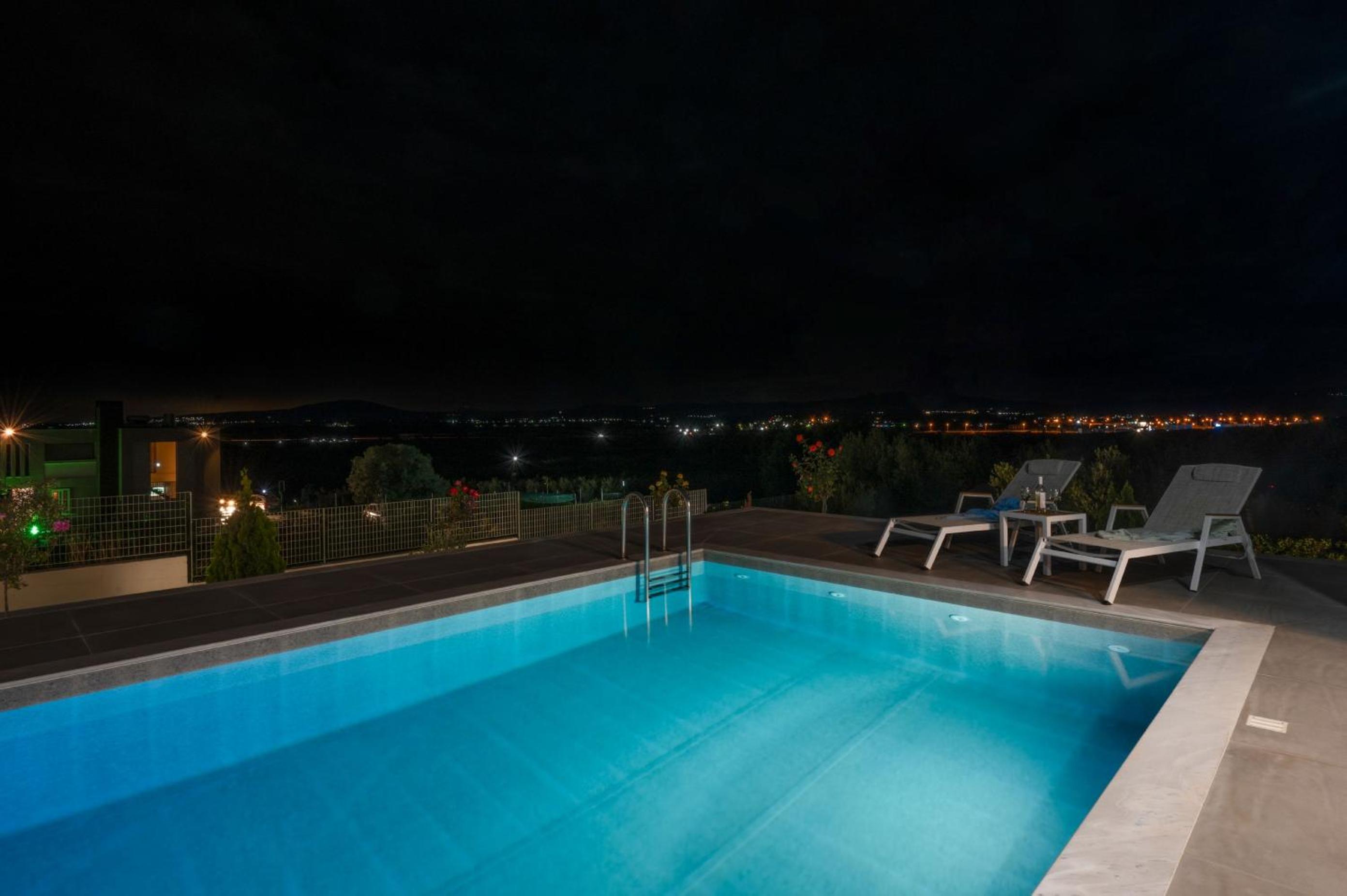 Sunset Villa