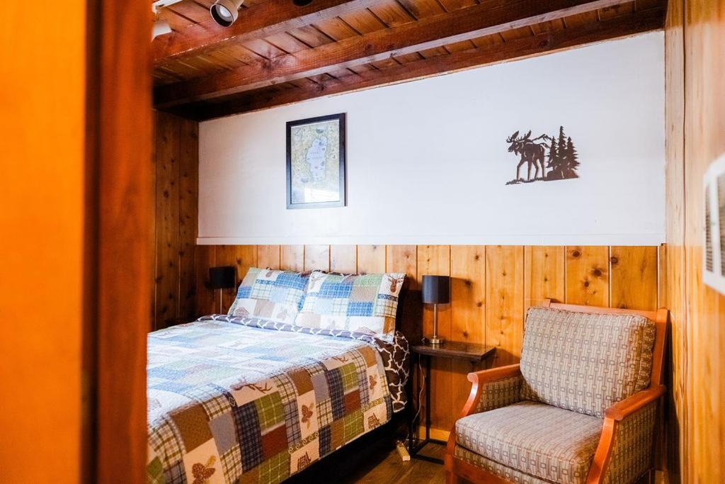Lake Tahoe Vacations - The Washoe Lodge - Property Image 9