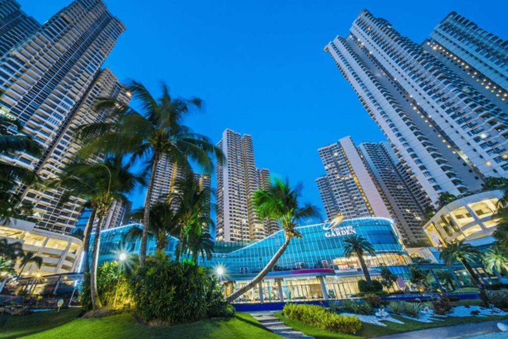 Astonishing Ocean View 4 Bedroom Huge Balcony 2 Car Park