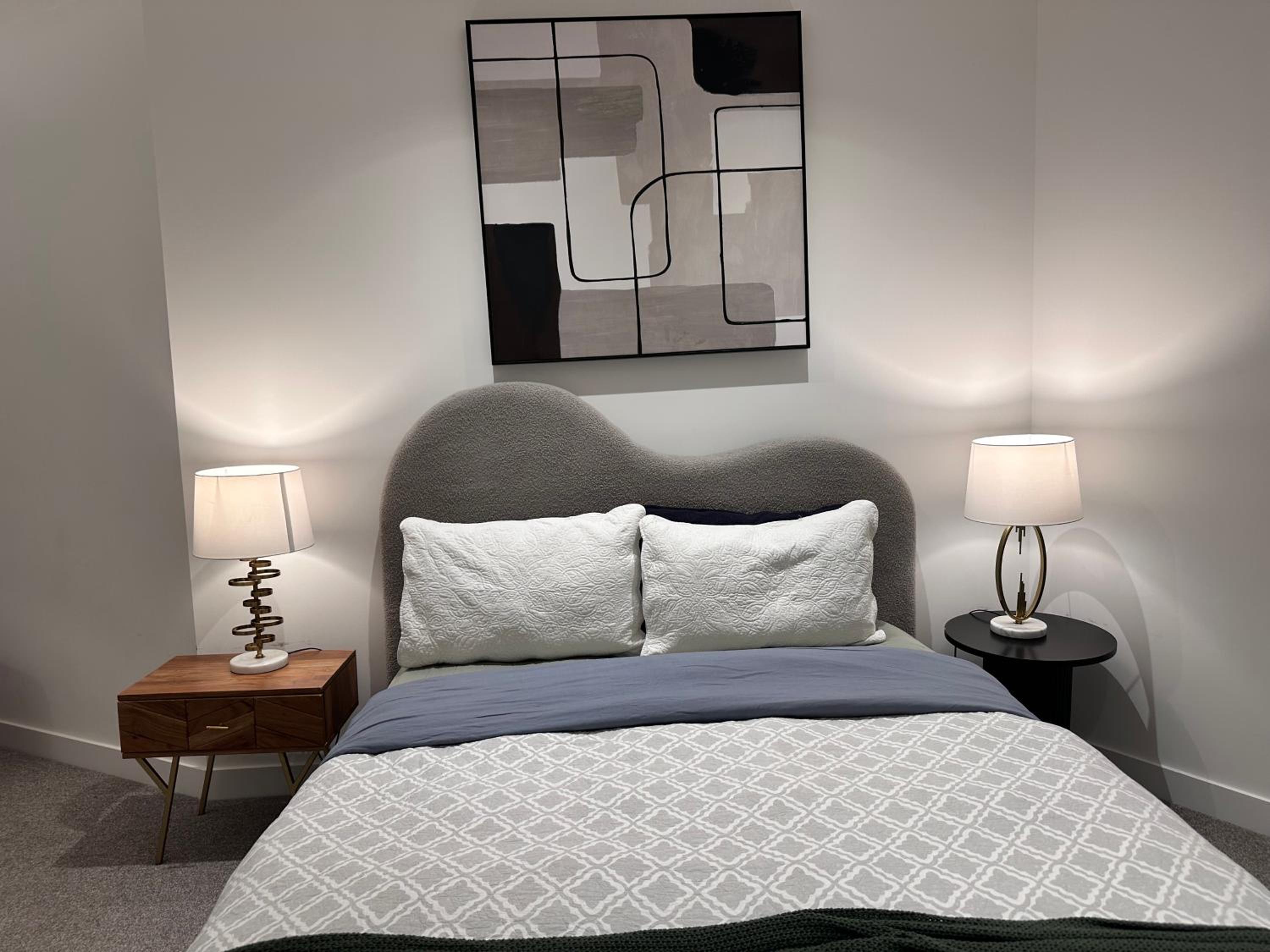 The West Horizon Executive Residence REL841