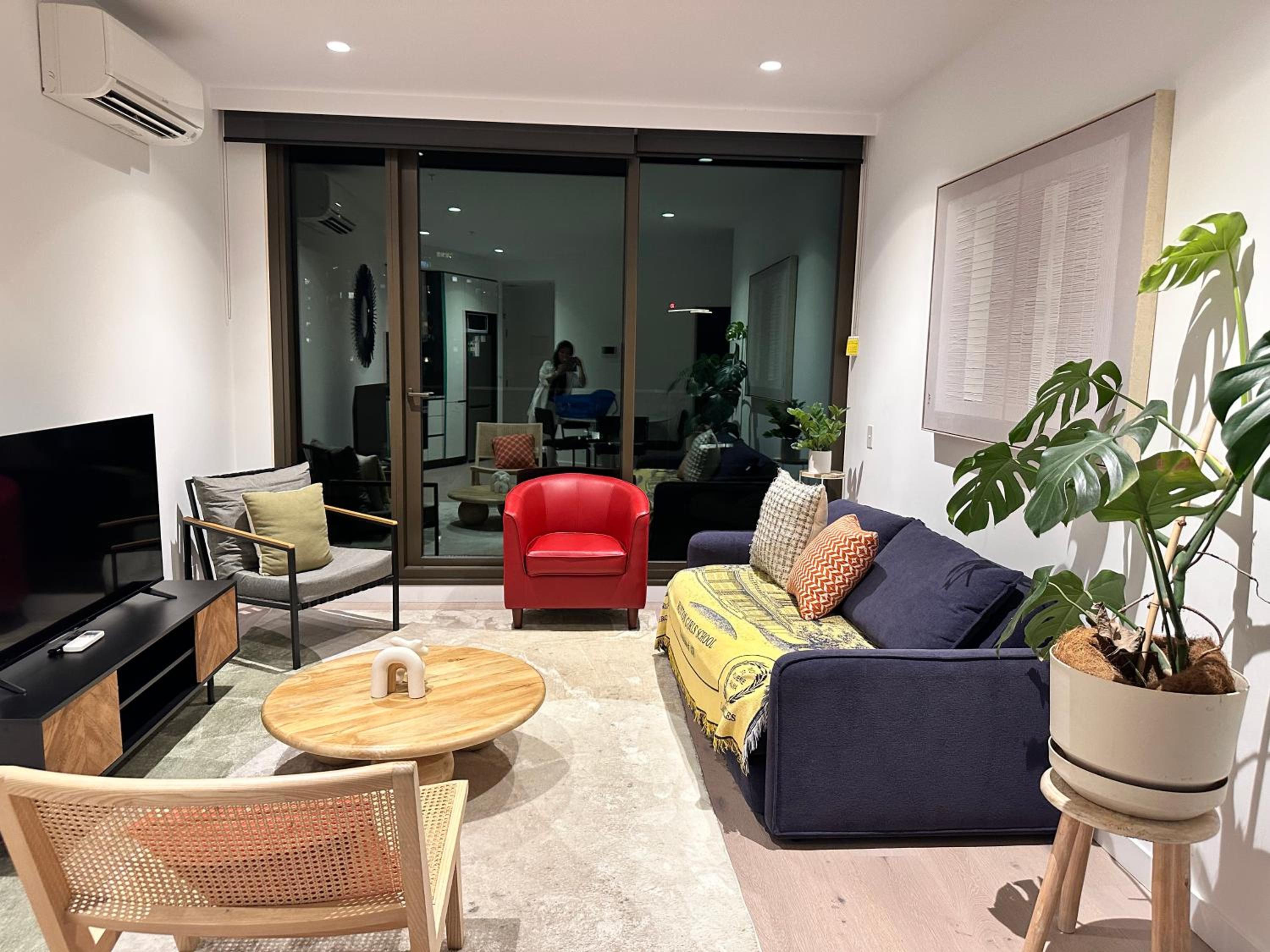 The West Horizon Executive Residence REL841