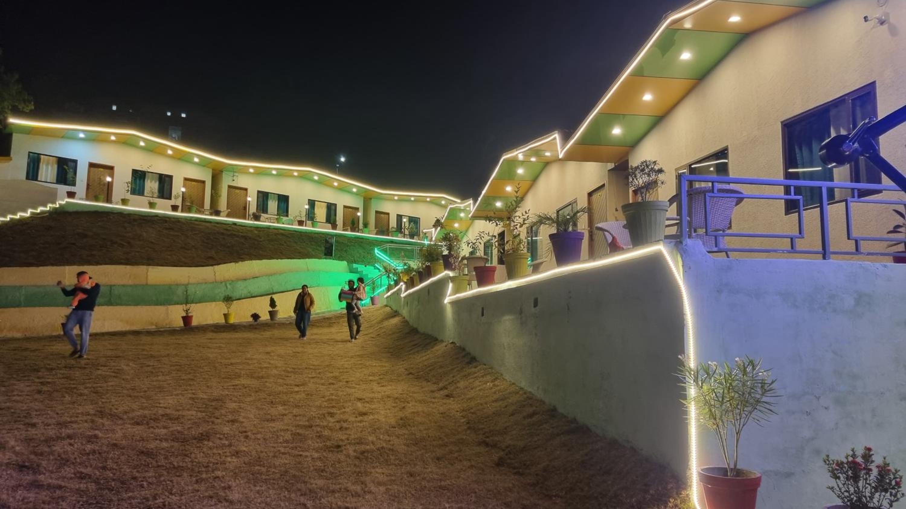 Aqua Tree Resort