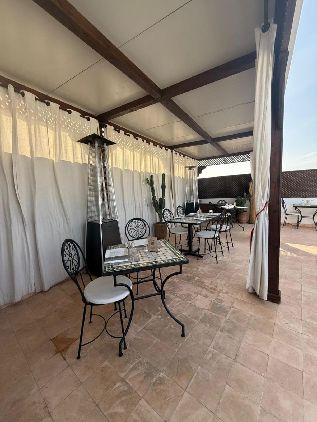 Riad Les Etoiles Berberes & Spa 11
