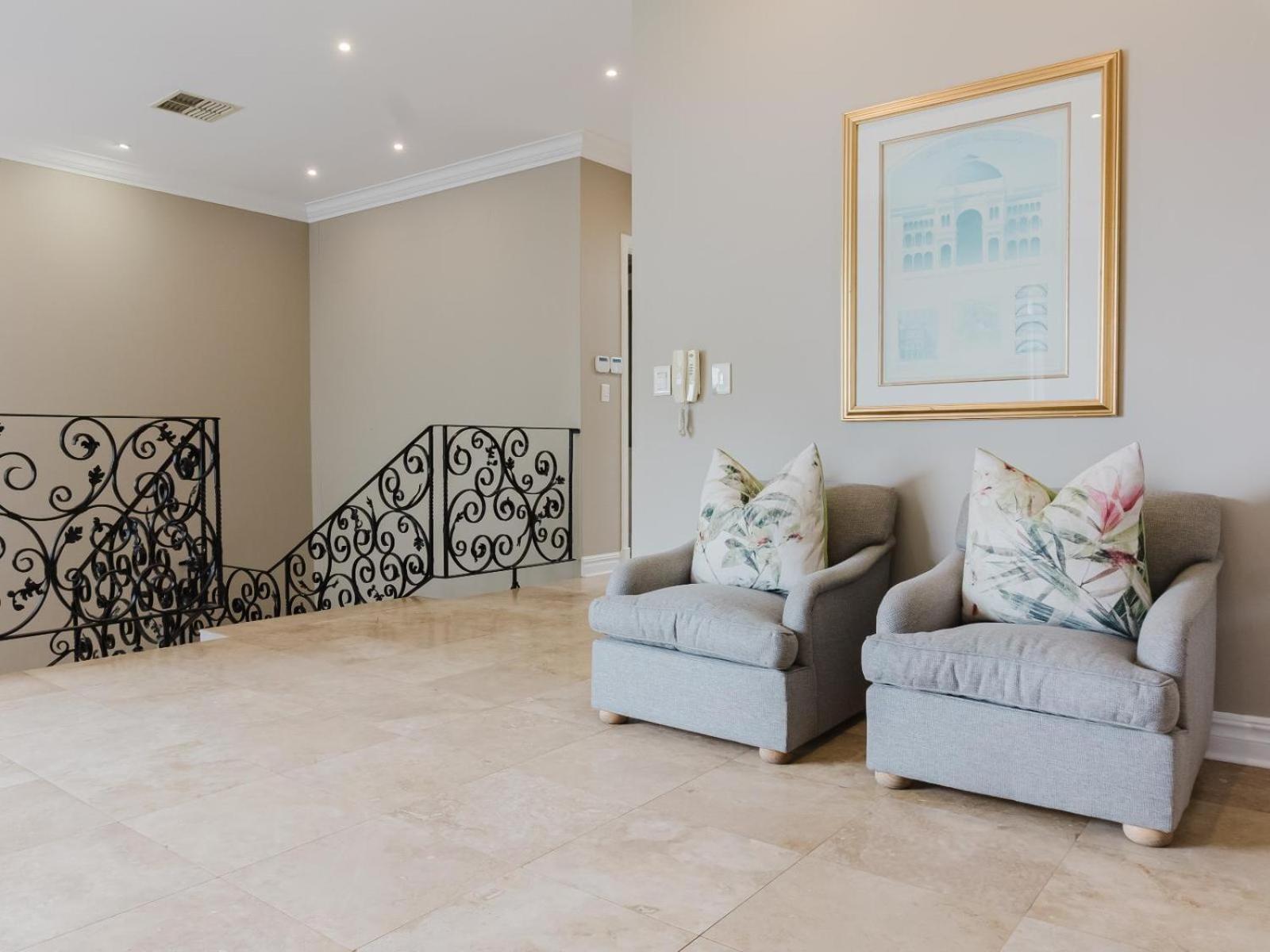 Hyde Park Retreat