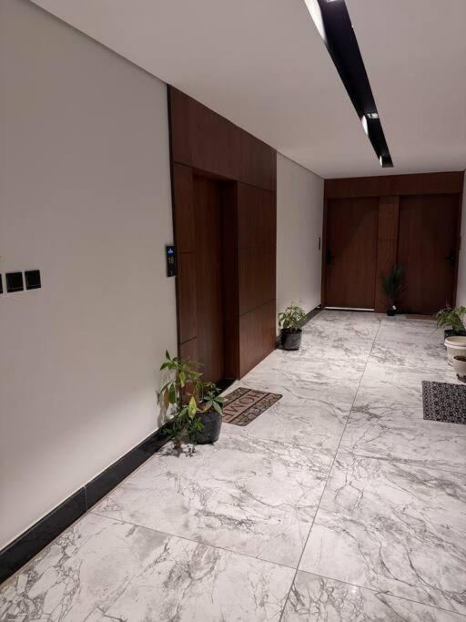 Luxury 3 bedroom with roof