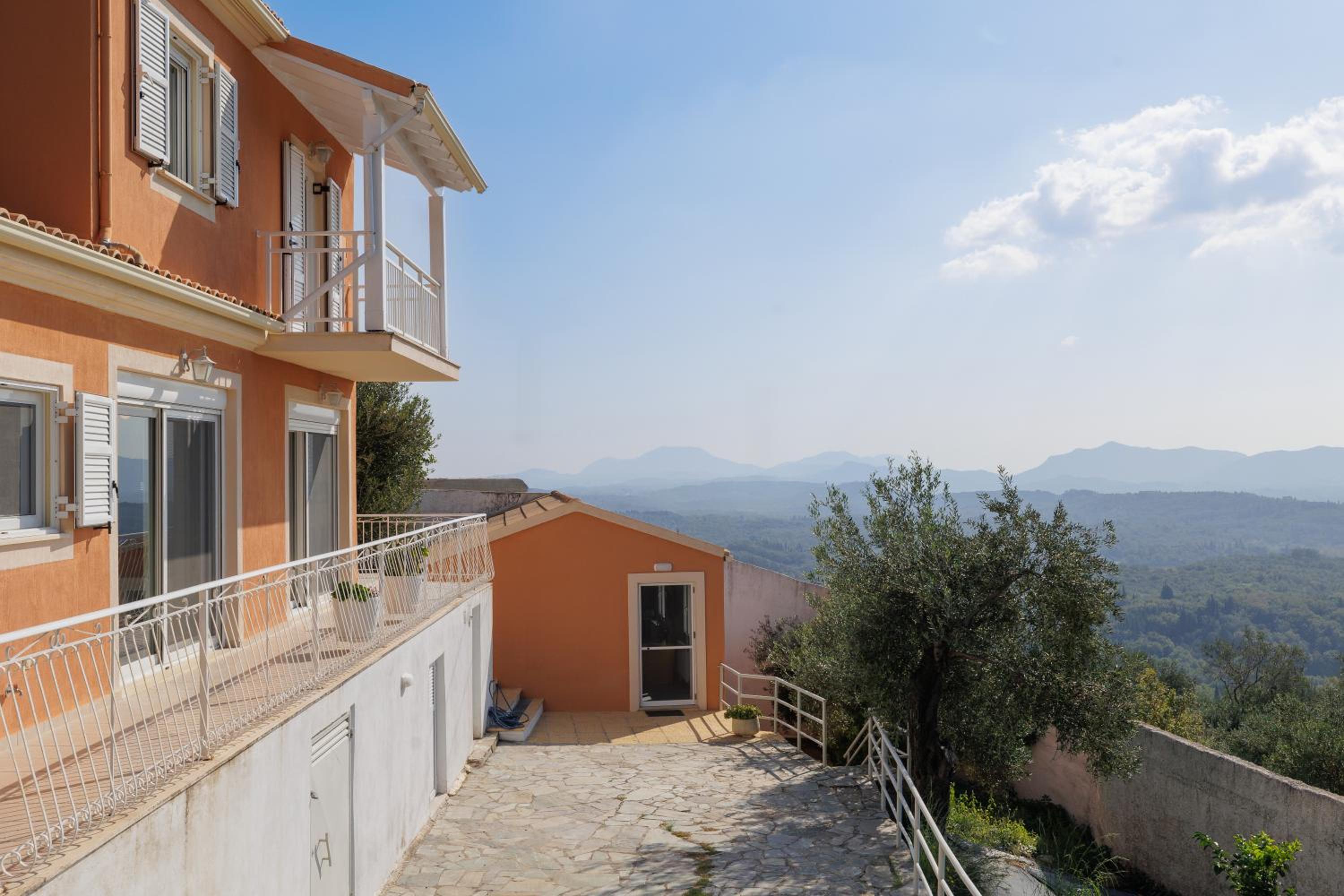 Ef Zin Villa view 3