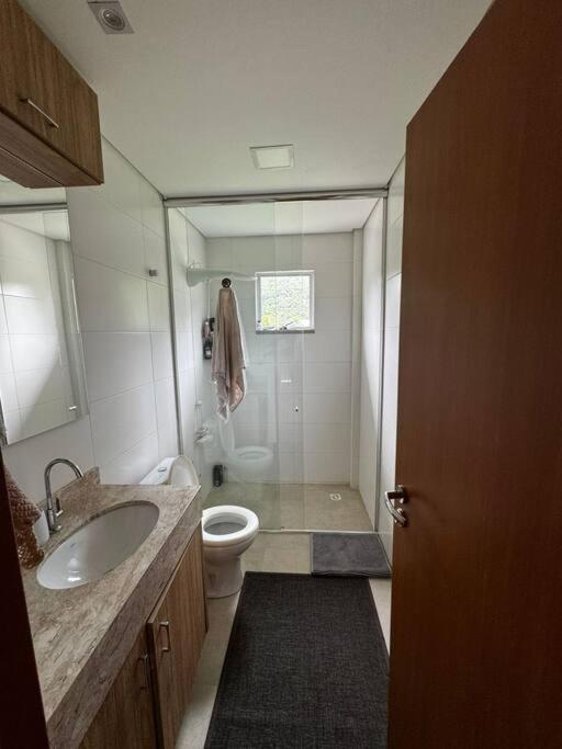 Casa com 3 quartos e piscina no Mariscal