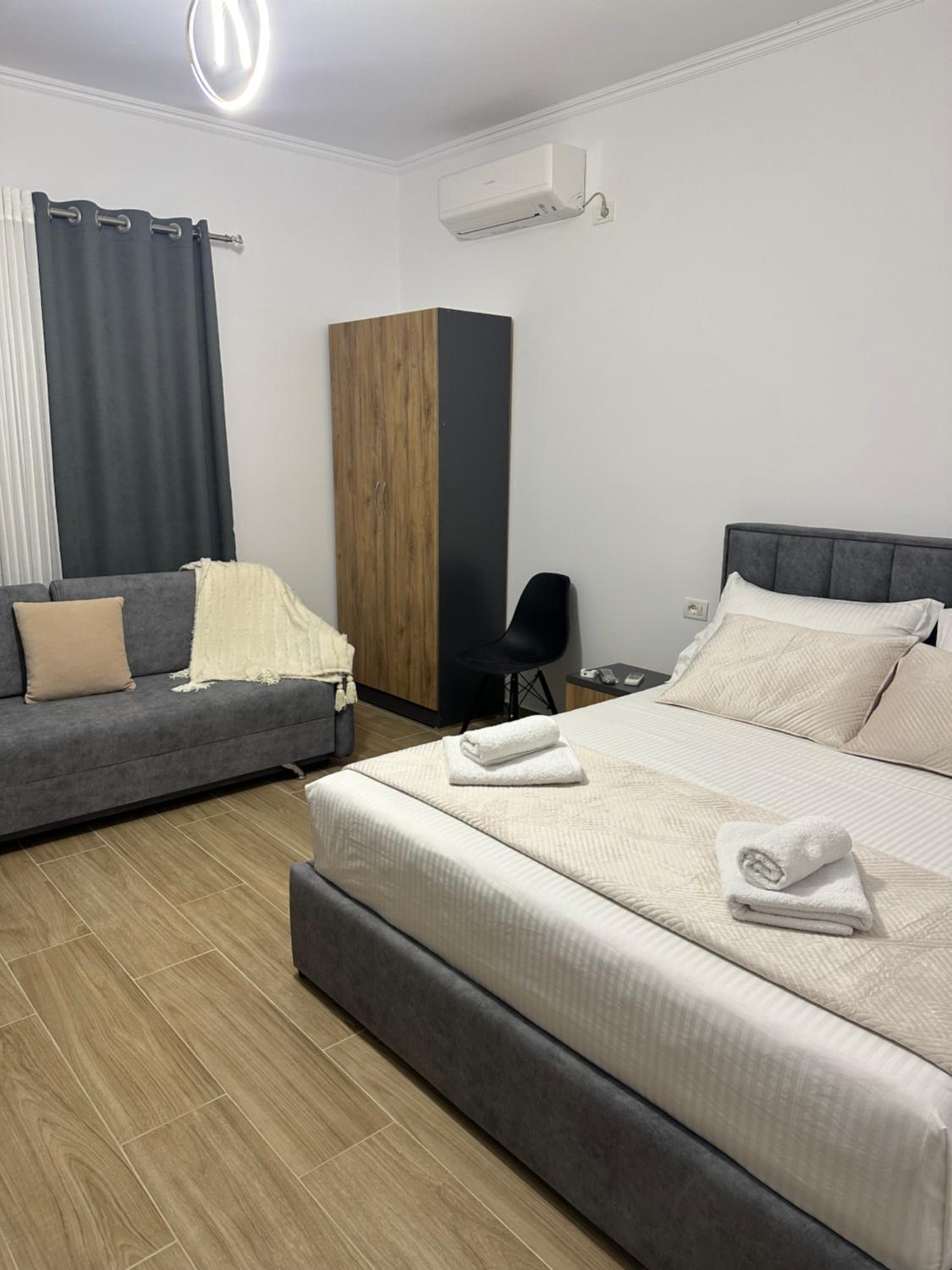 Lexhulo Room's photo 1
