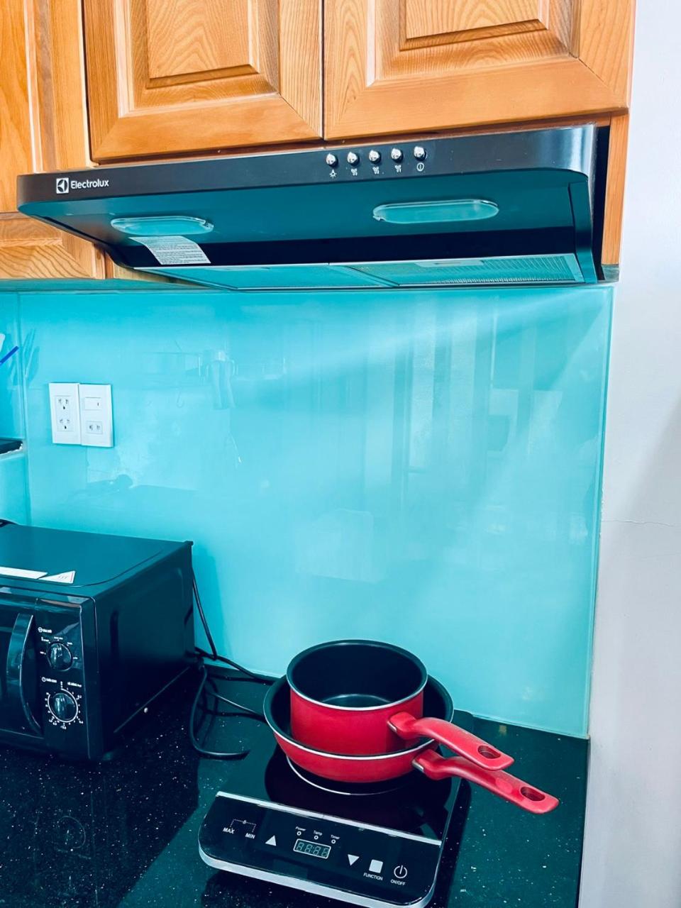 Uncle Anh Serviced Apartments