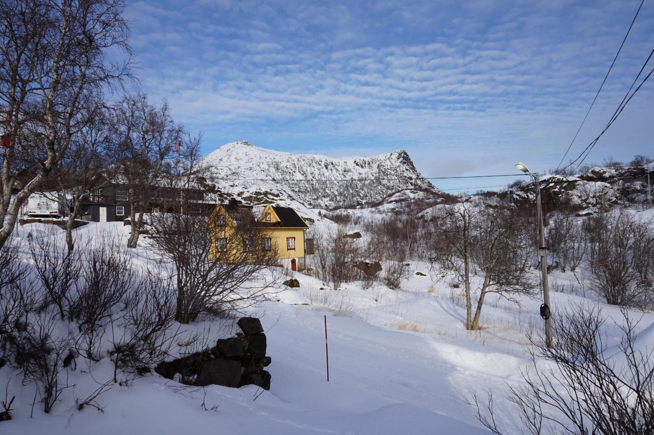 Koselig hus ved Kabelvågmarken