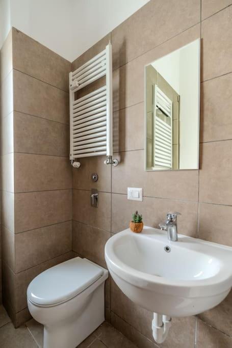 Central Station-Duomo - 3 Bedrooms With Jacuzzi