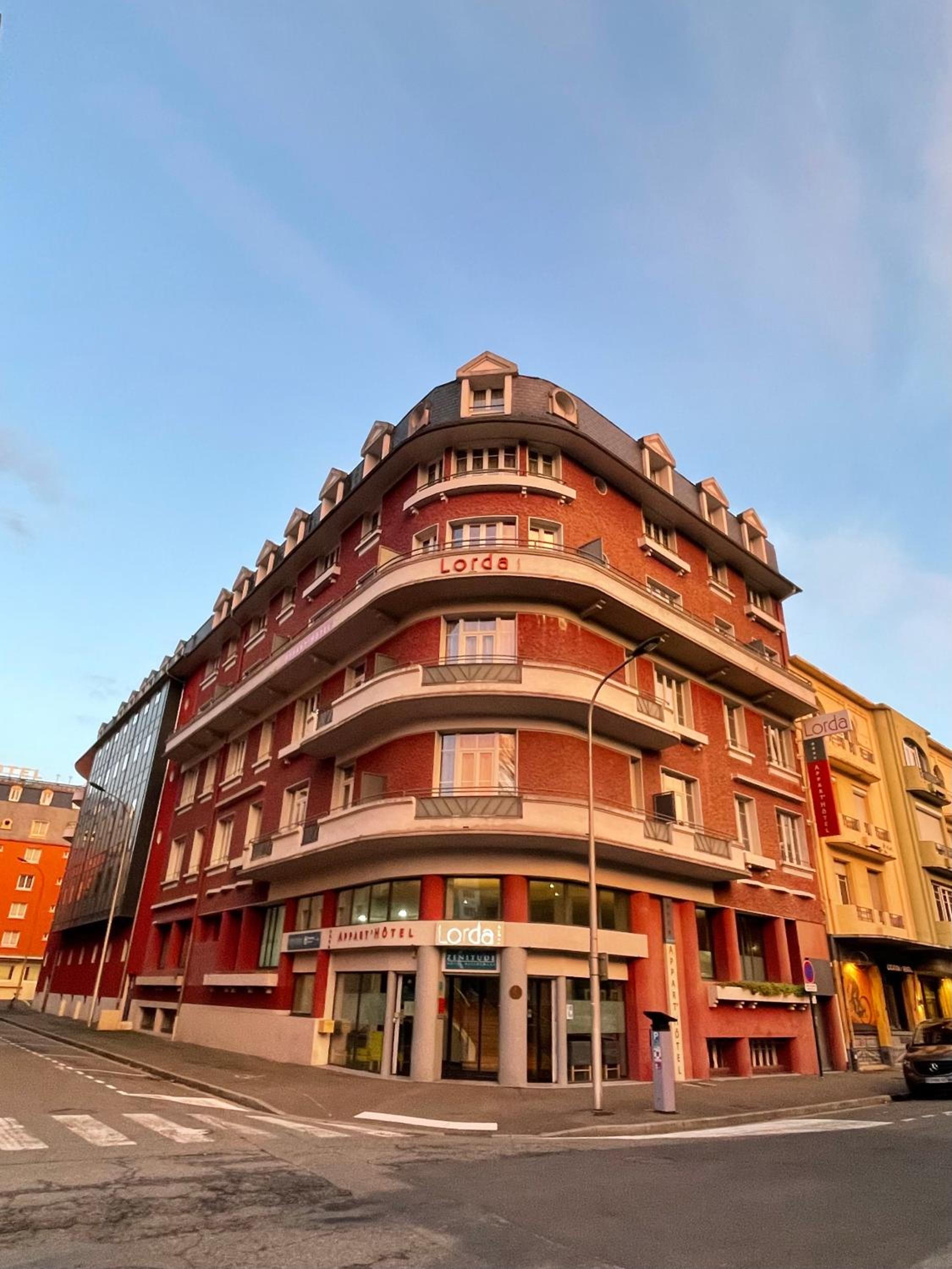 Comfort Aparthotel Lourdes Lorda