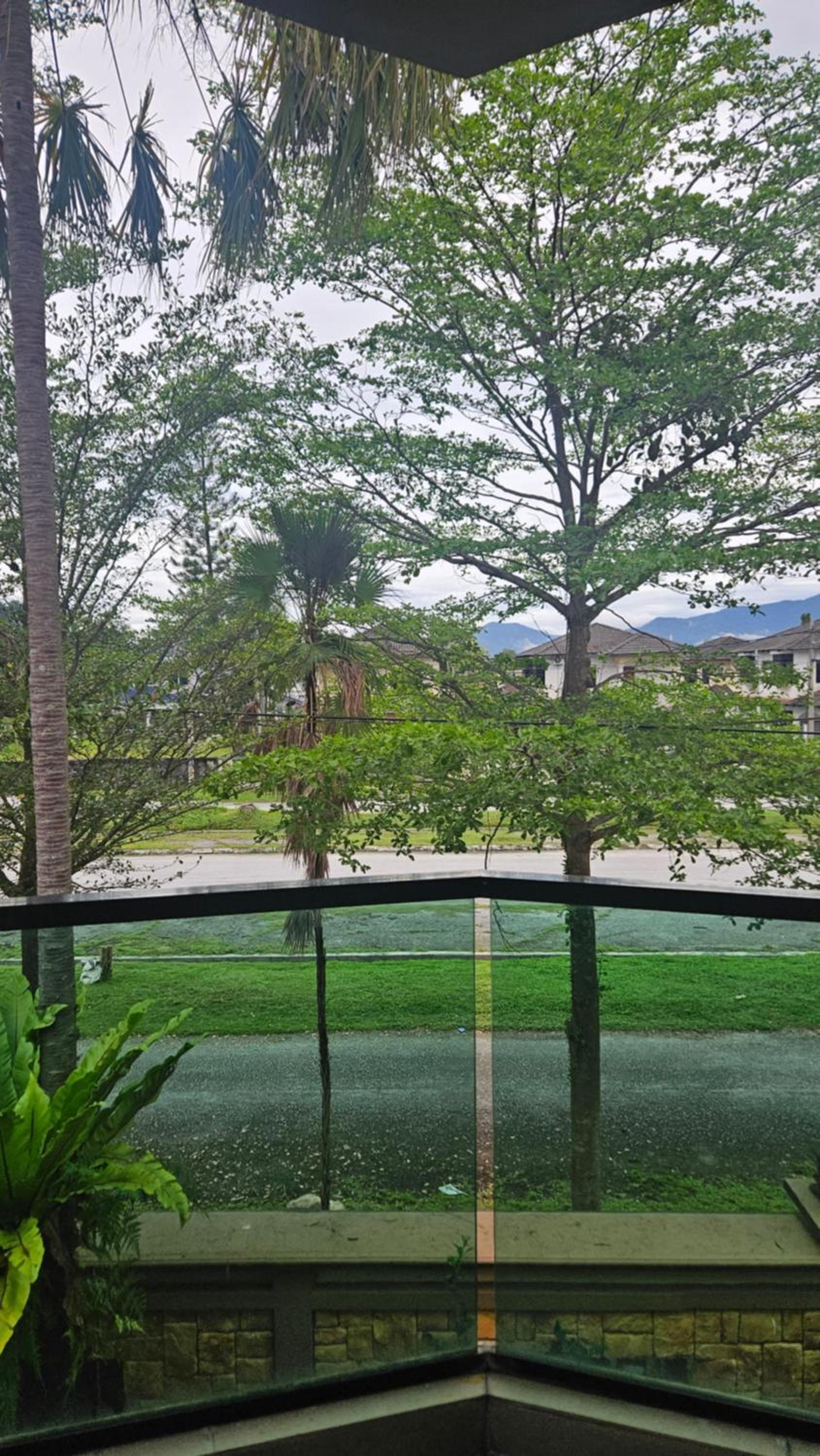 Mount Lake Villa view 3