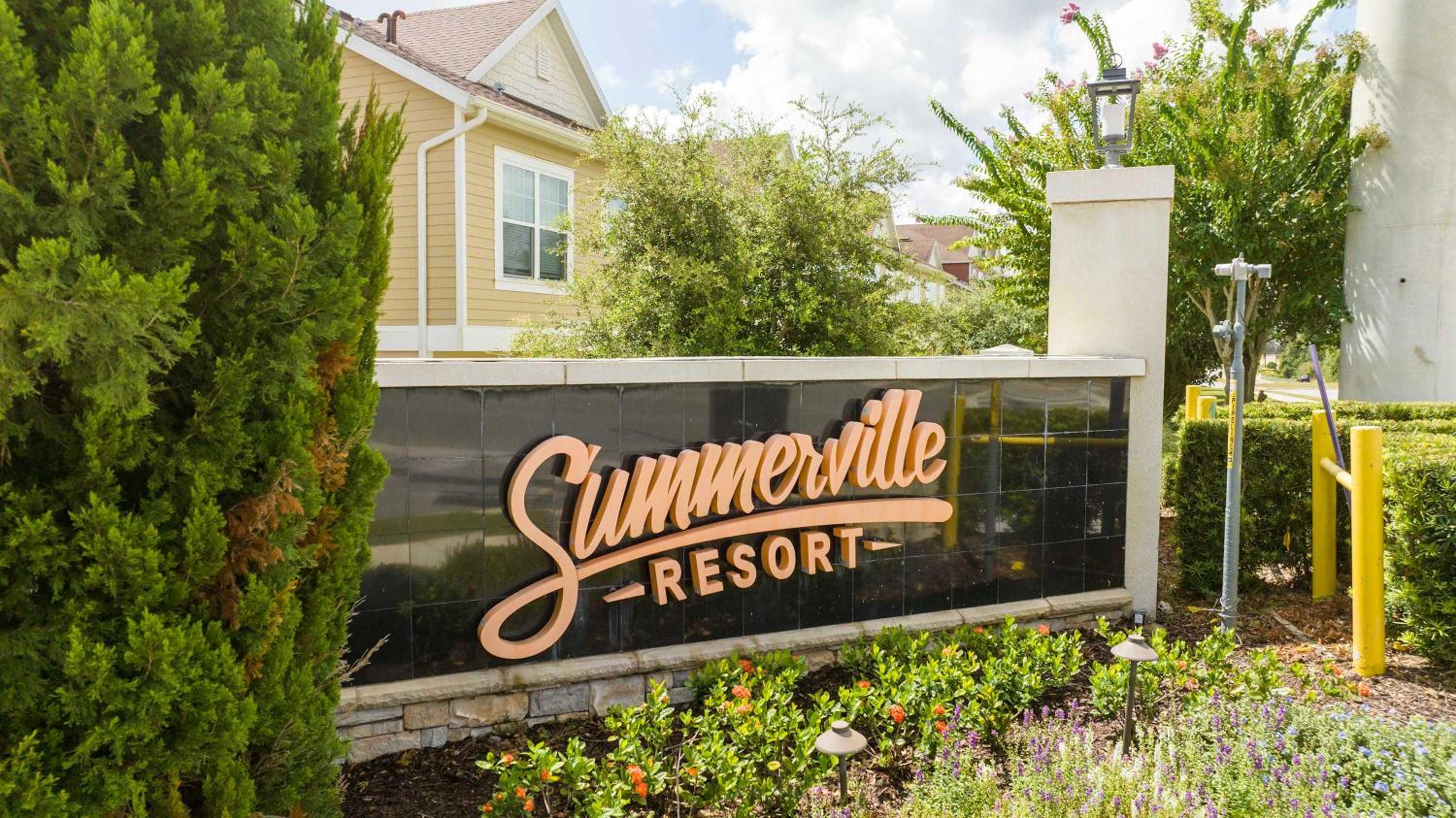 Chic 4 Bedroom at Summerville Minutes from Disney