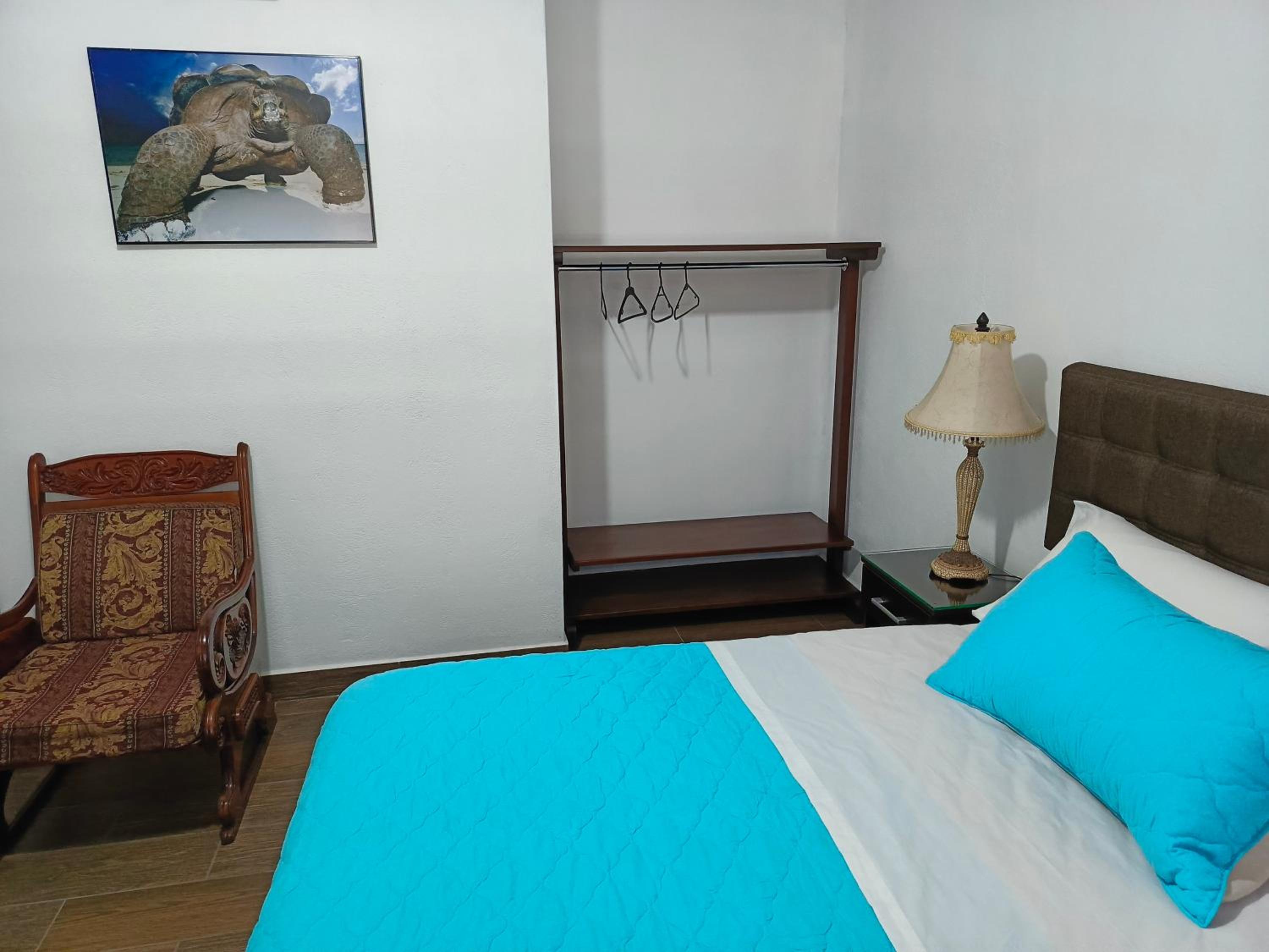 Rooms with private bathroom and kitchen