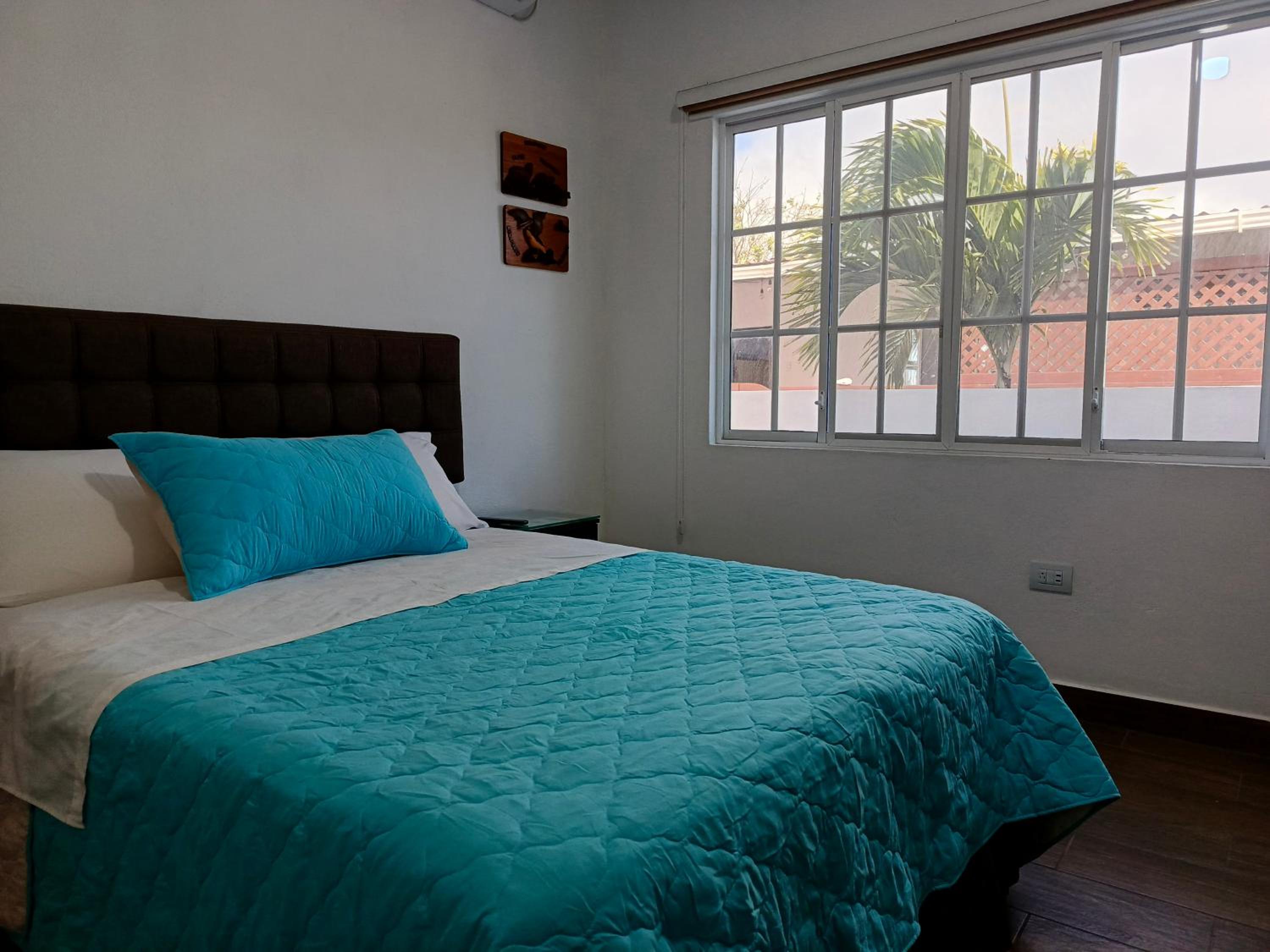 Rooms with private bathroom and kitchen