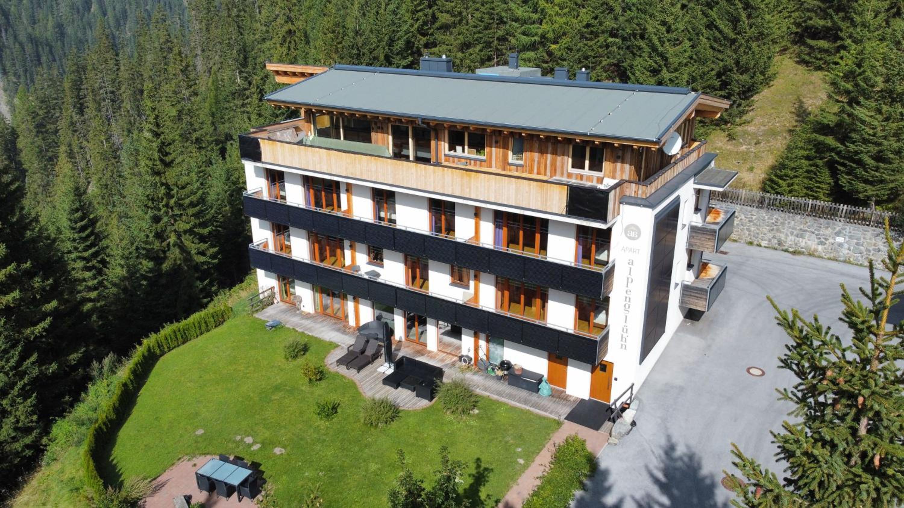 Apart Alpenglüh´n view 2