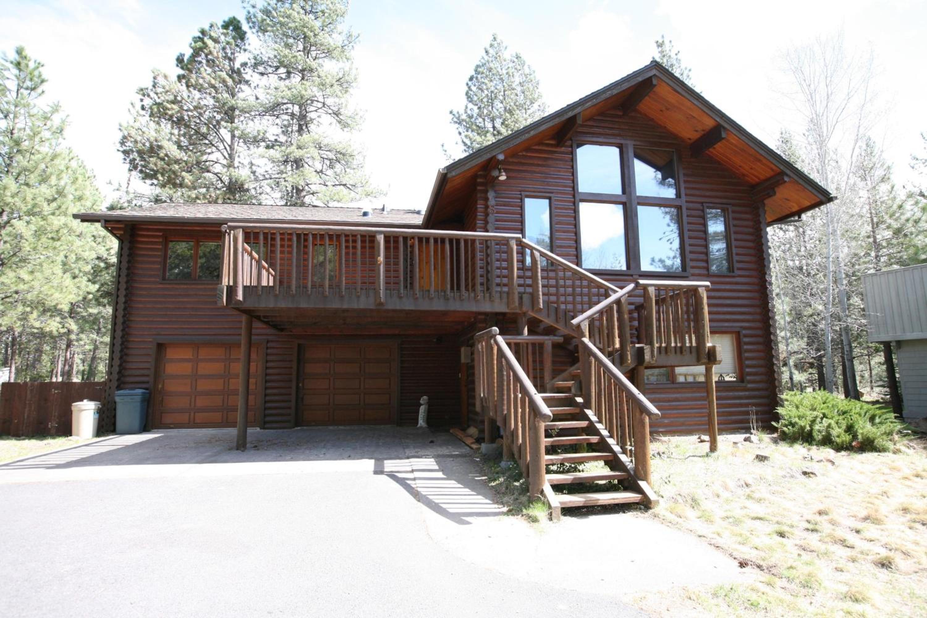 Hotel 3 Blue Grouse - Image 1