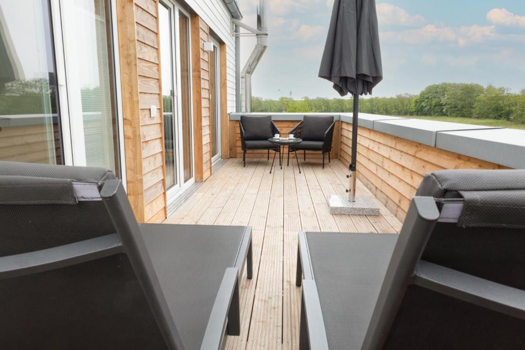 Meerzeit Tossens - Mit Infrarotsauna, Garten und Dachterrasse