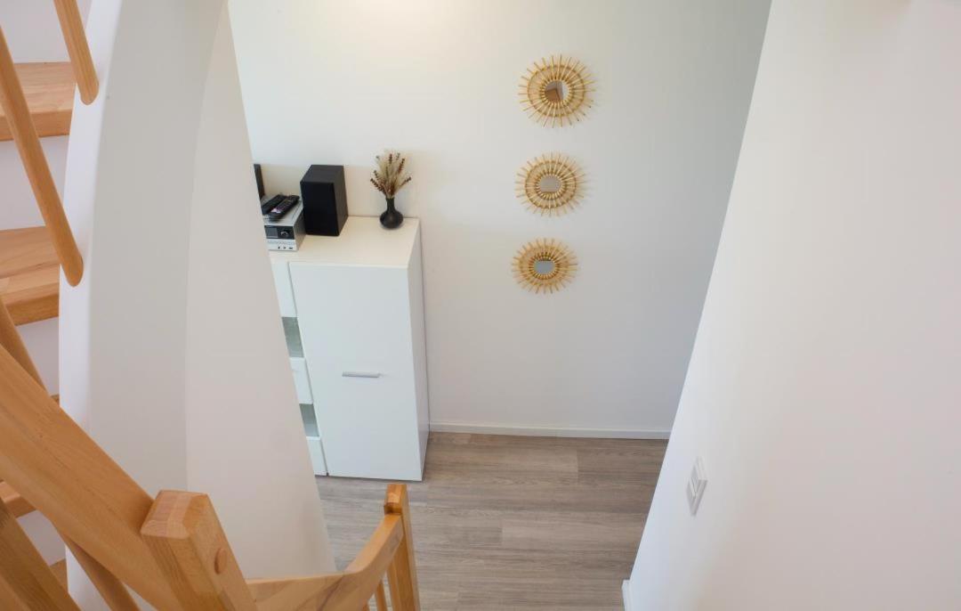 Meerzeit Tossens - Mit Infrarotsauna, Garten und Dachterrasse
